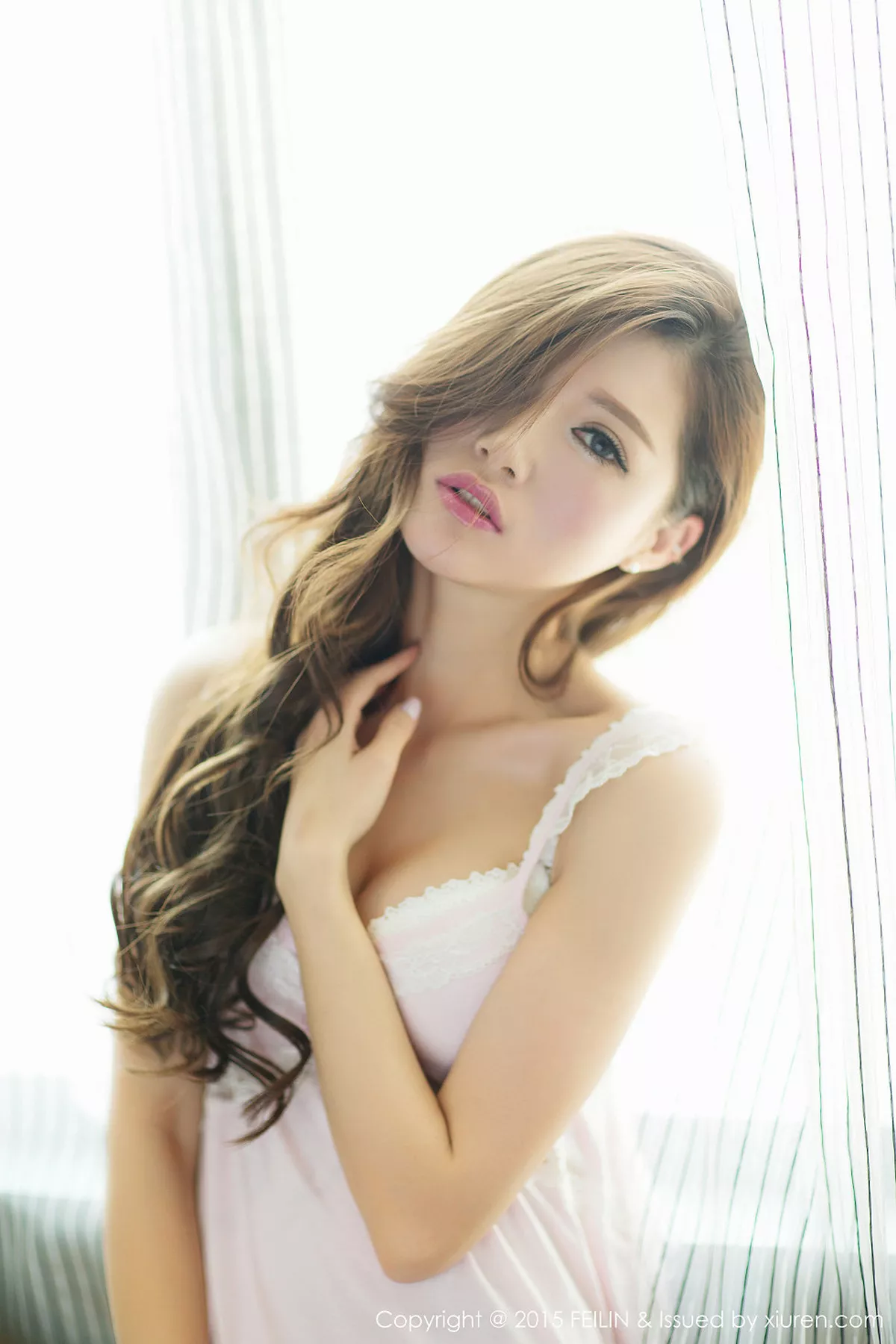 [FeiLin嗲囡囡]第001期奶茶-Emily写真 NO.3