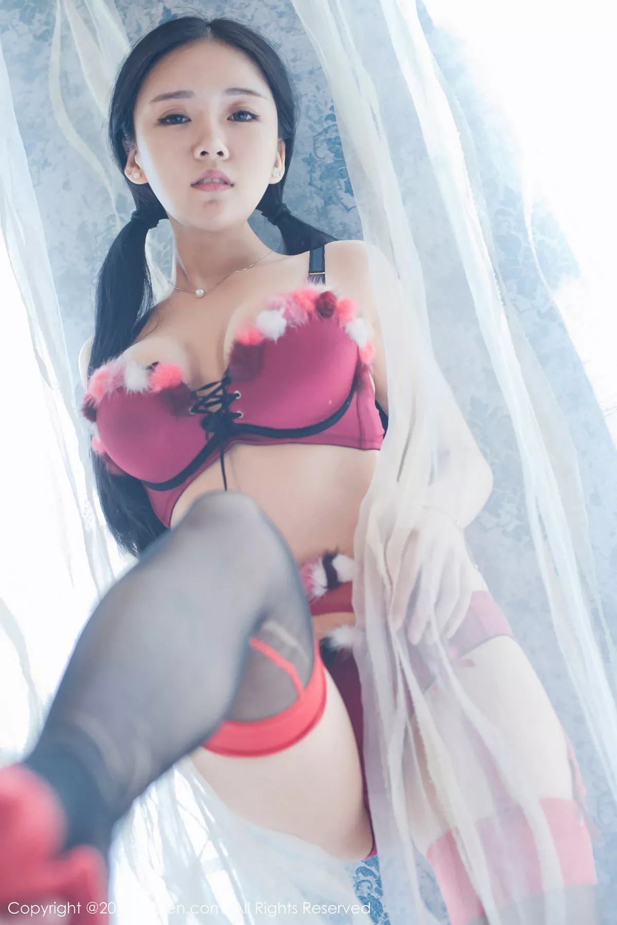 [XiuRen秀人网]第932期红气球写真 NO.12