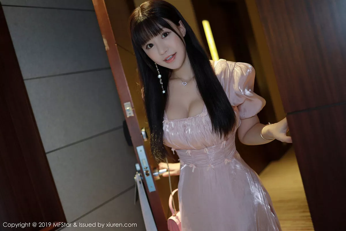 [MFStar模范学院] 2019.09.30 VOL.217 Flower朱可儿 [90P] NO.5