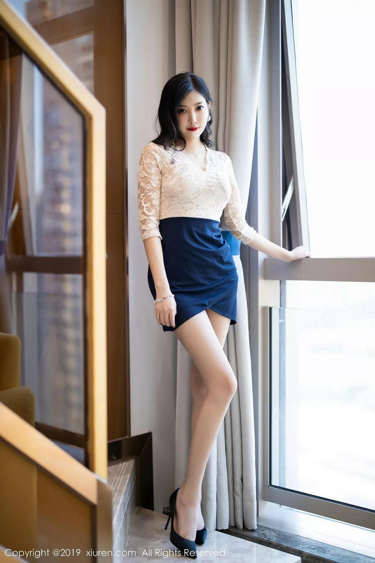 [XiuRen秀人网] 2019.10.10 No.1717 杨晨晨sugar [70P] NO.1