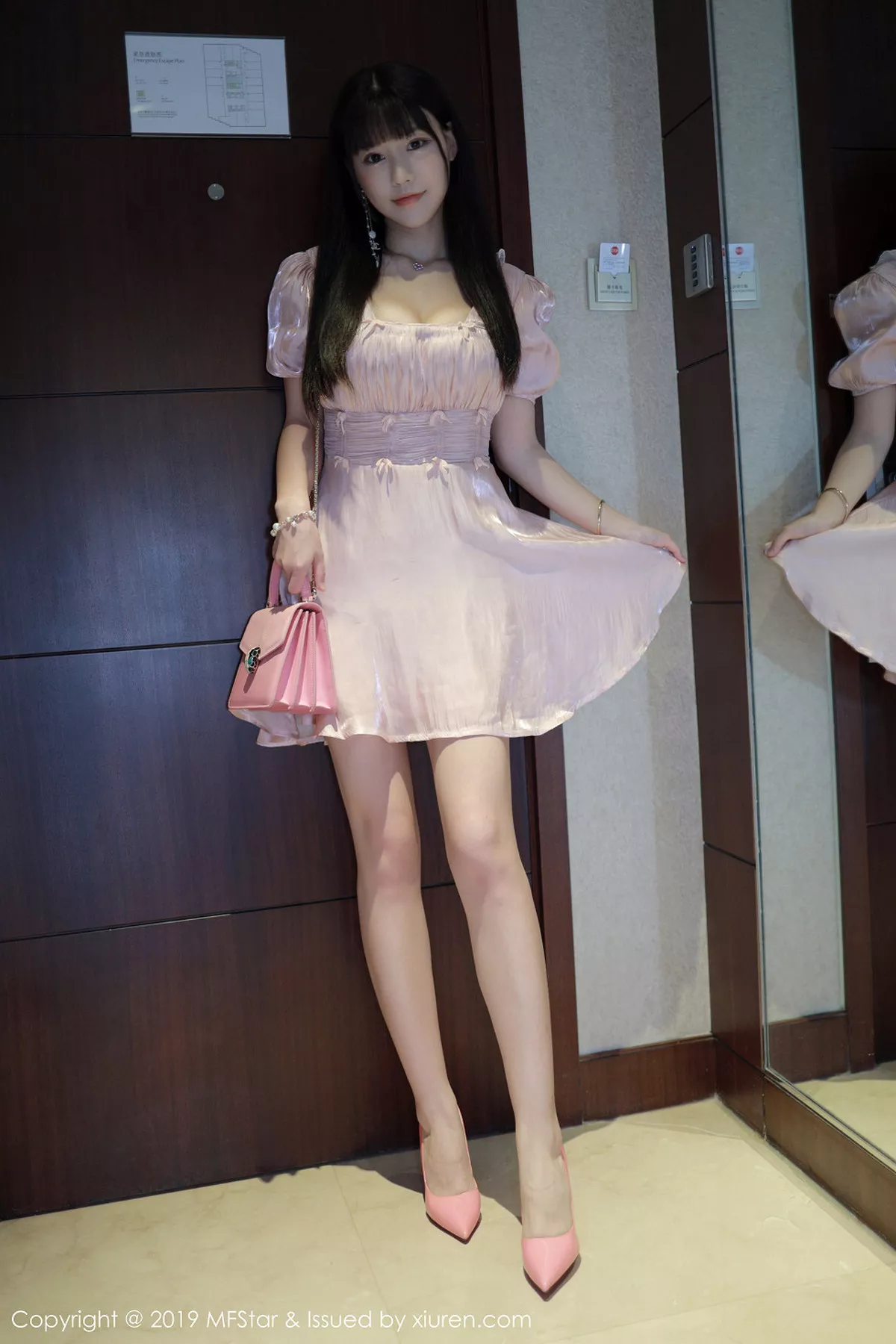 [MFStar模范学院] 2019.09.30 VOL.217 Flower朱可儿 [90P] NO.7