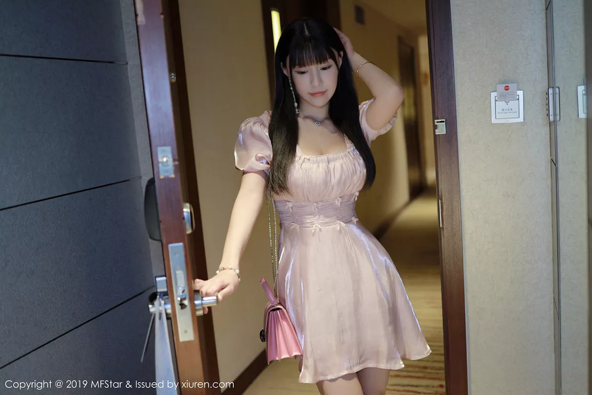 [MFStar模范学院] 2019.09.30 VOL.217 Flower朱可儿 [90P] NO.3