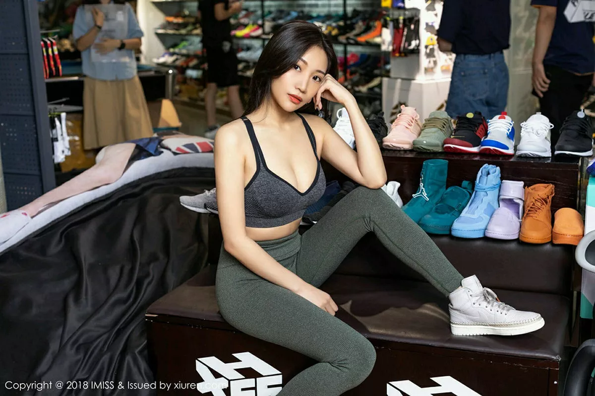 [Imiss爱蜜社]第309期小狐狸写真 NO.1