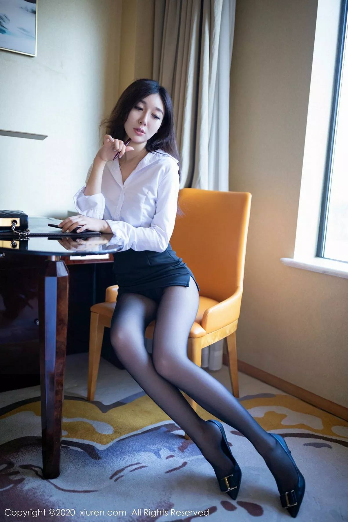 [XiuRen秀人网] 2020.01.15 No.1933 伊思思 [50P] NO.1