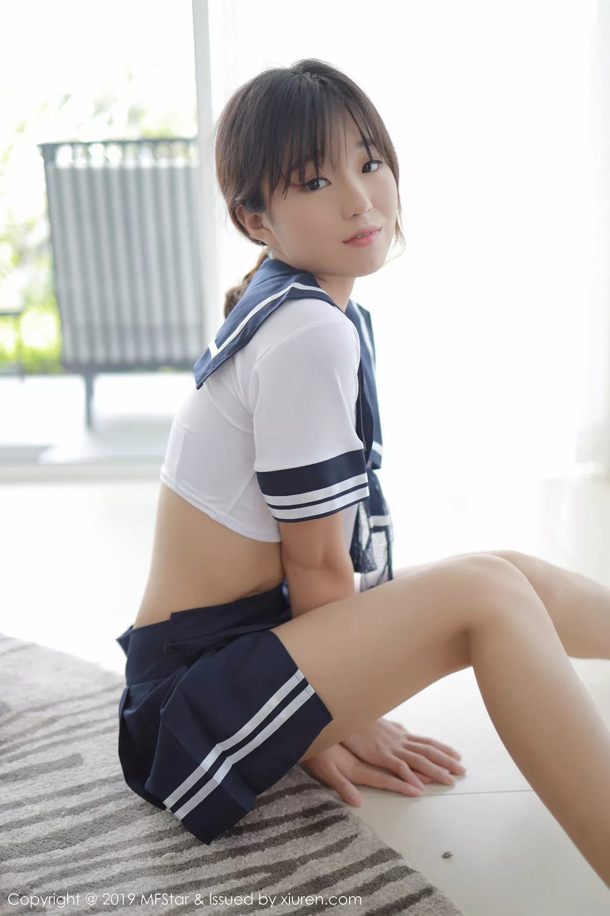 [MFStar模范学院] 2019.06.24 VOL.198 Baileys 香儿 [42P] NO.4