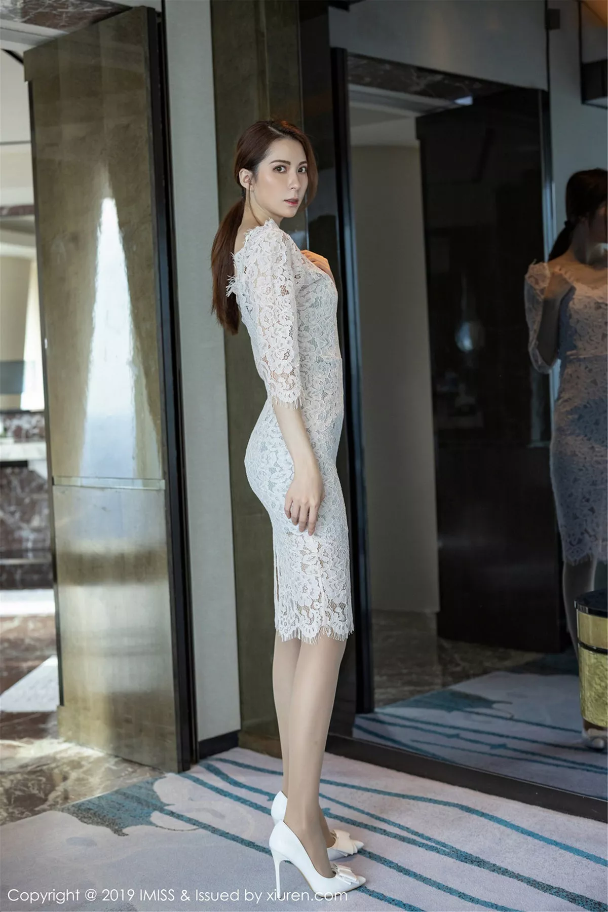 [IMISS爱蜜社] 2019.08.01 VOL.366 Carry [37P] NO.1