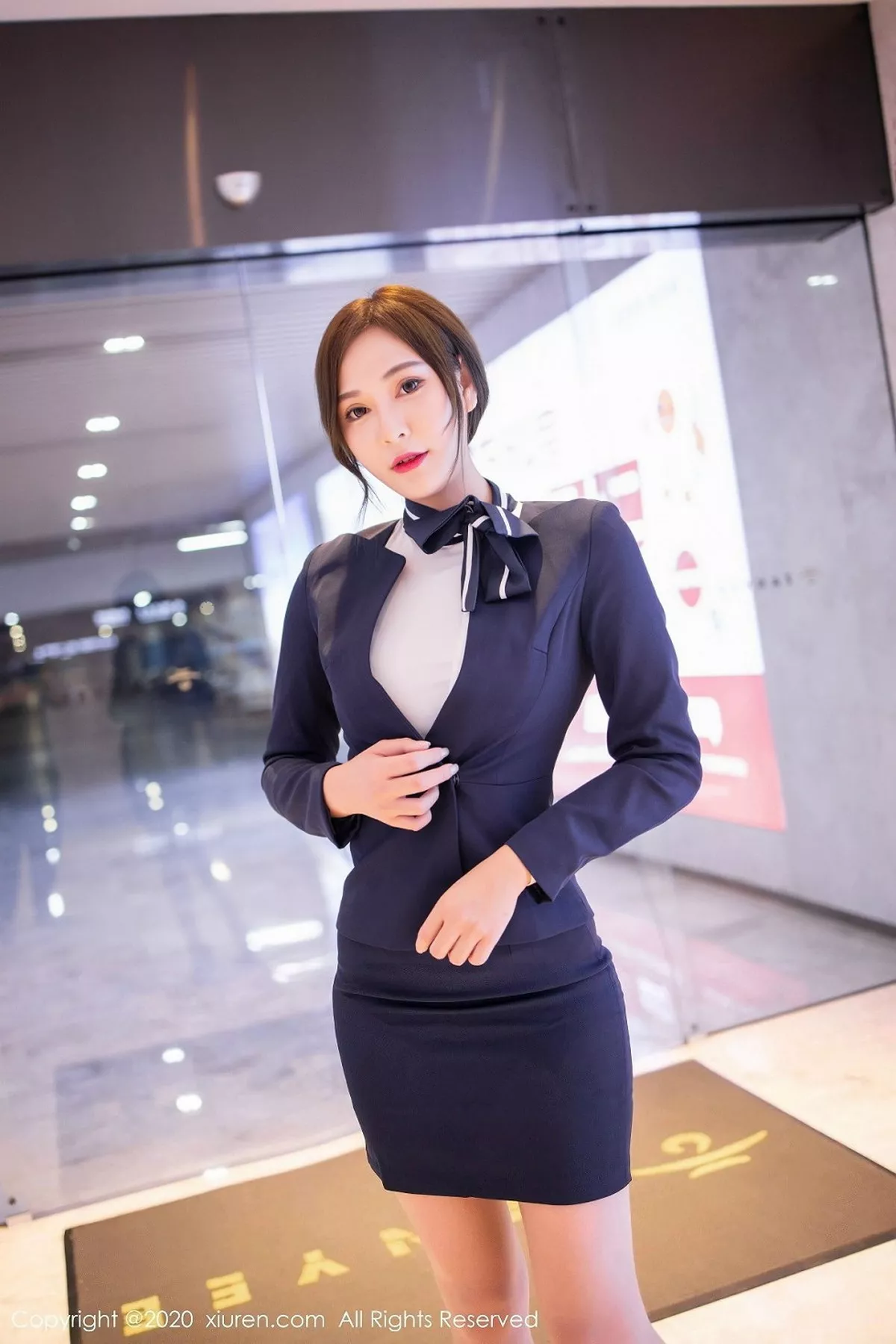 [XiuRen秀人网] 2020.05.06 No.2221 Lavinia肉肉 [51P] NO.2