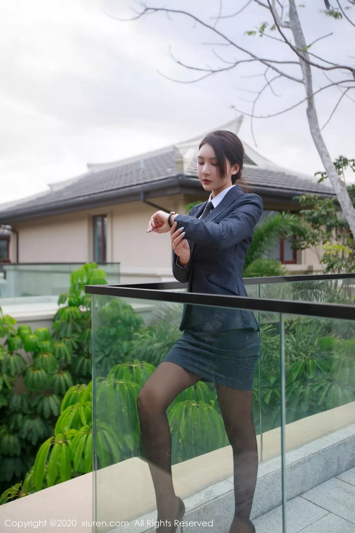 [XiuRen秀人网] 2020.07.09 No.2309 Emily顾奈奈 [81P] NO.1