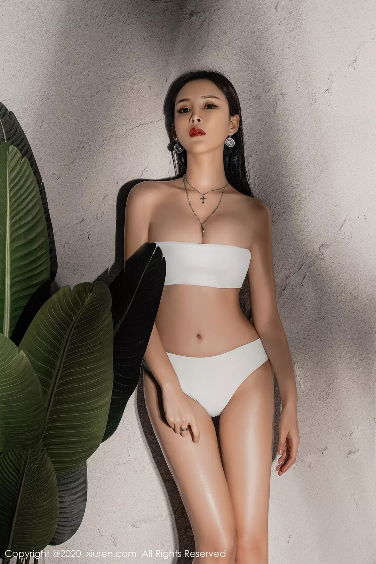 [XiuRen秀人网] 2020.07.17 No.2339 奶瓶土肥圆矮挫丑黑穷 [40P] NO.1