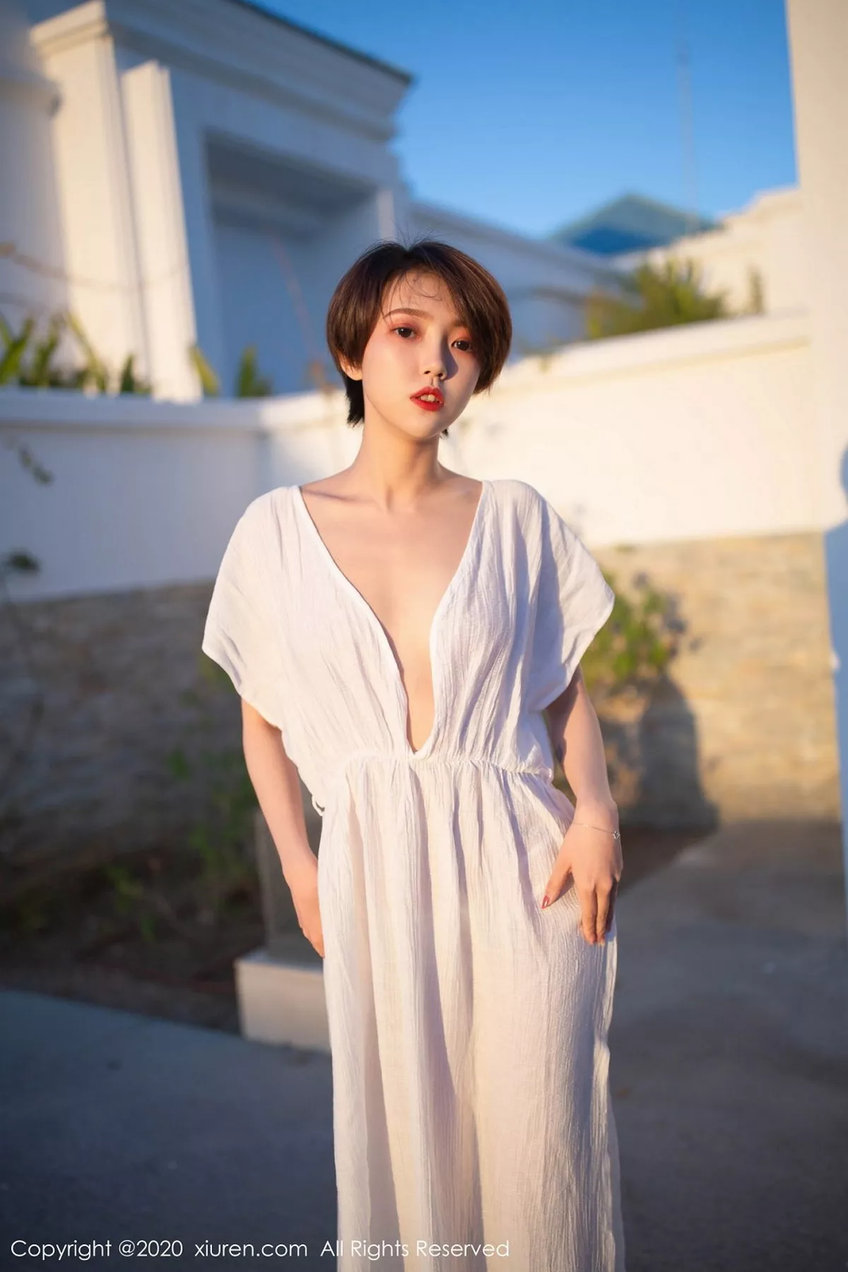 [XiuRen秀人网] 2020.08.04 No.2405 冯木木LRIS [82P] NO.1