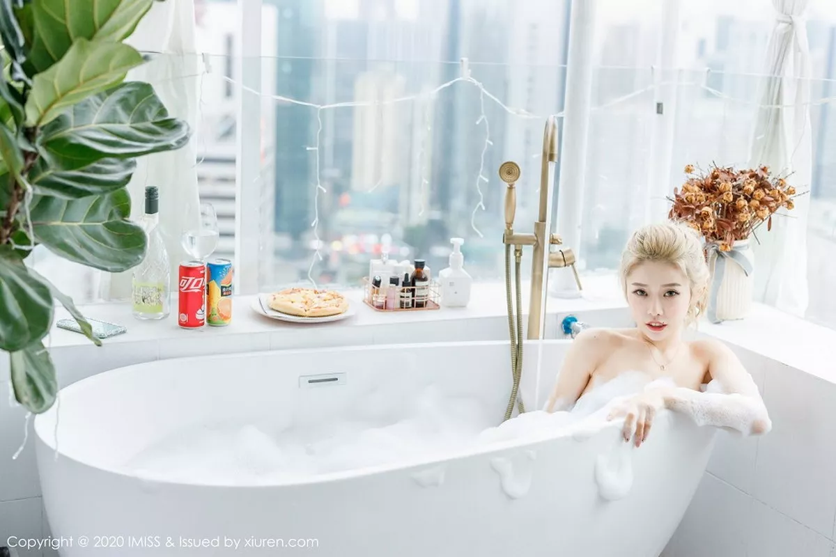 [IMISS爱蜜社] 2020.08.07 VOL.490 luvian本能 [46P] NO.11