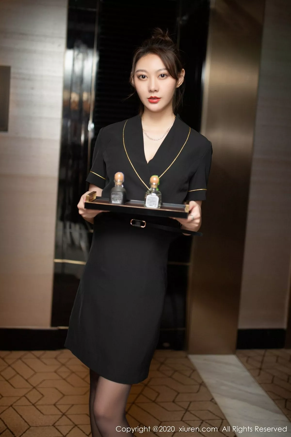 [XiuRen秀人网] 2020.08.19 No.2464 艺轩 [79P] NO.1