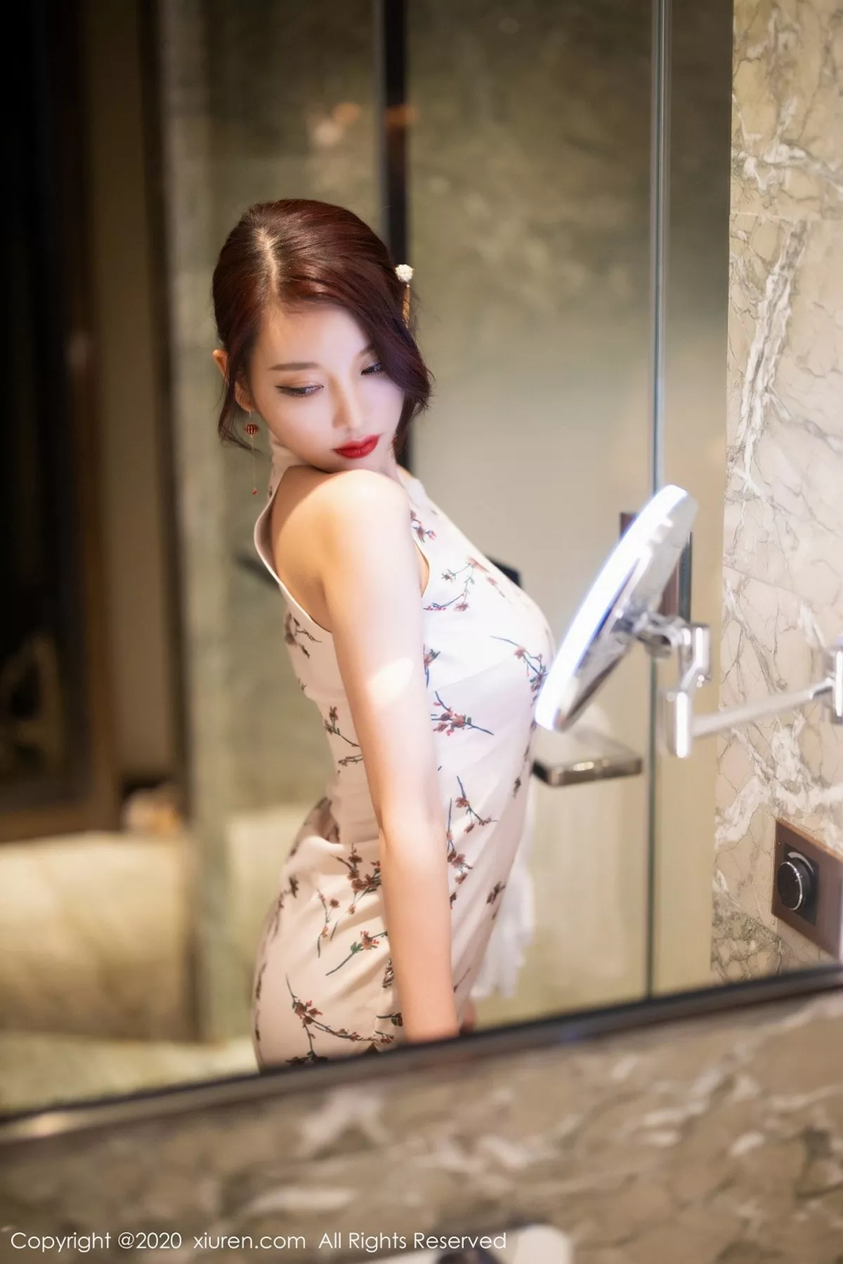[XiuRen秀人网] 2020.08.25 No.2487 杨晨晨sugar [102P] NO.3