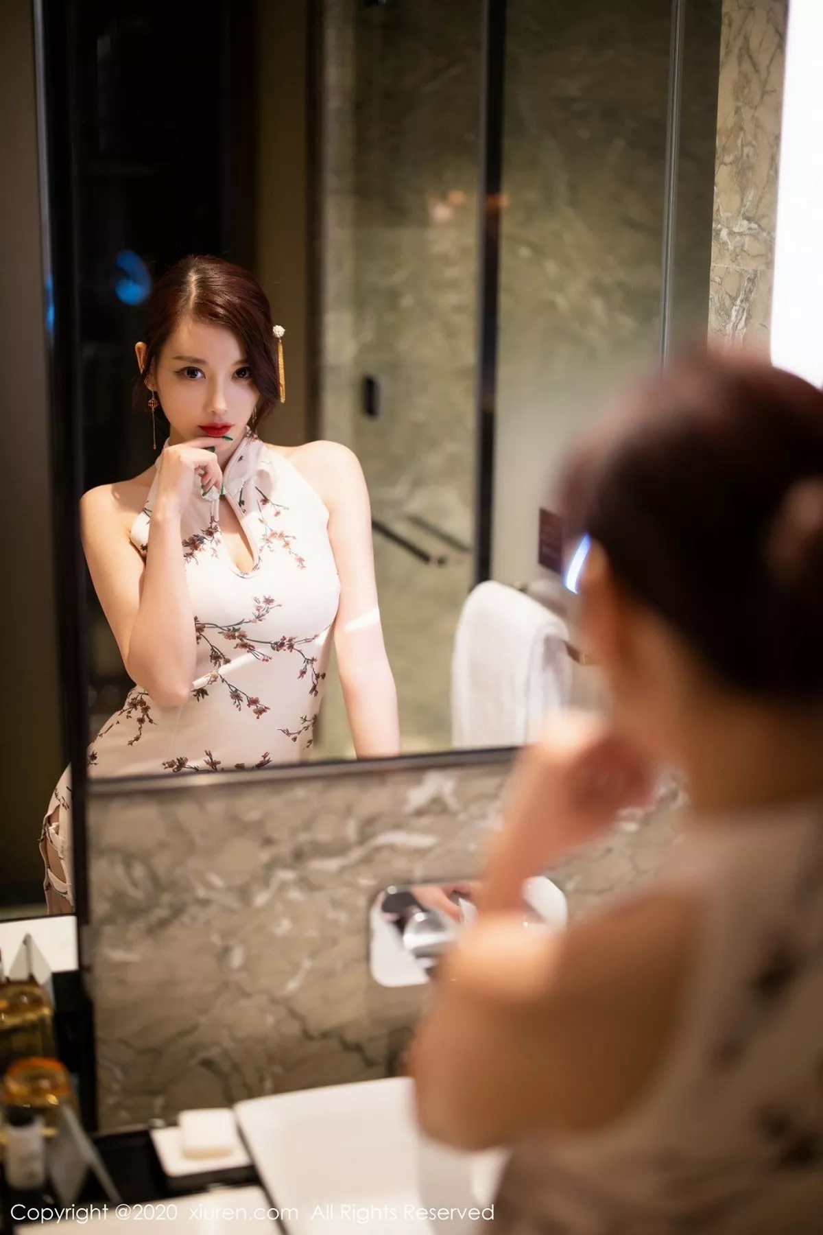 [XiuRen秀人网] 2020.08.25 No.2487 杨晨晨sugar [102P] NO.2