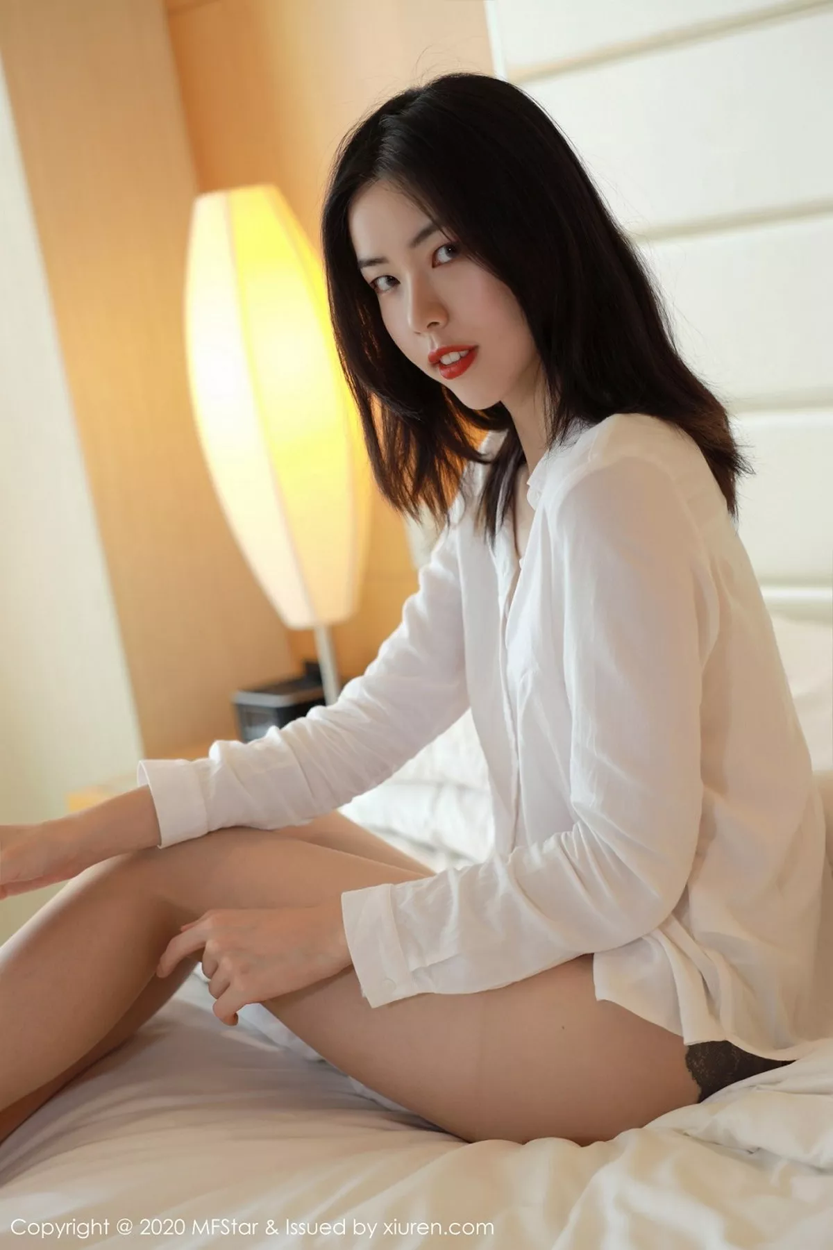 [MFStar模范学院] 2020.10.26 VOL.406 欧阳美萱MX [58P] NO.3