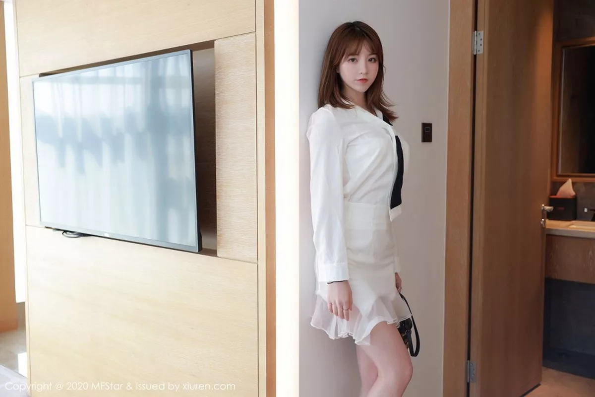 [MFStar模范学院] 2020.10.12 VOL.400 yoo优优 [63P] NO.11