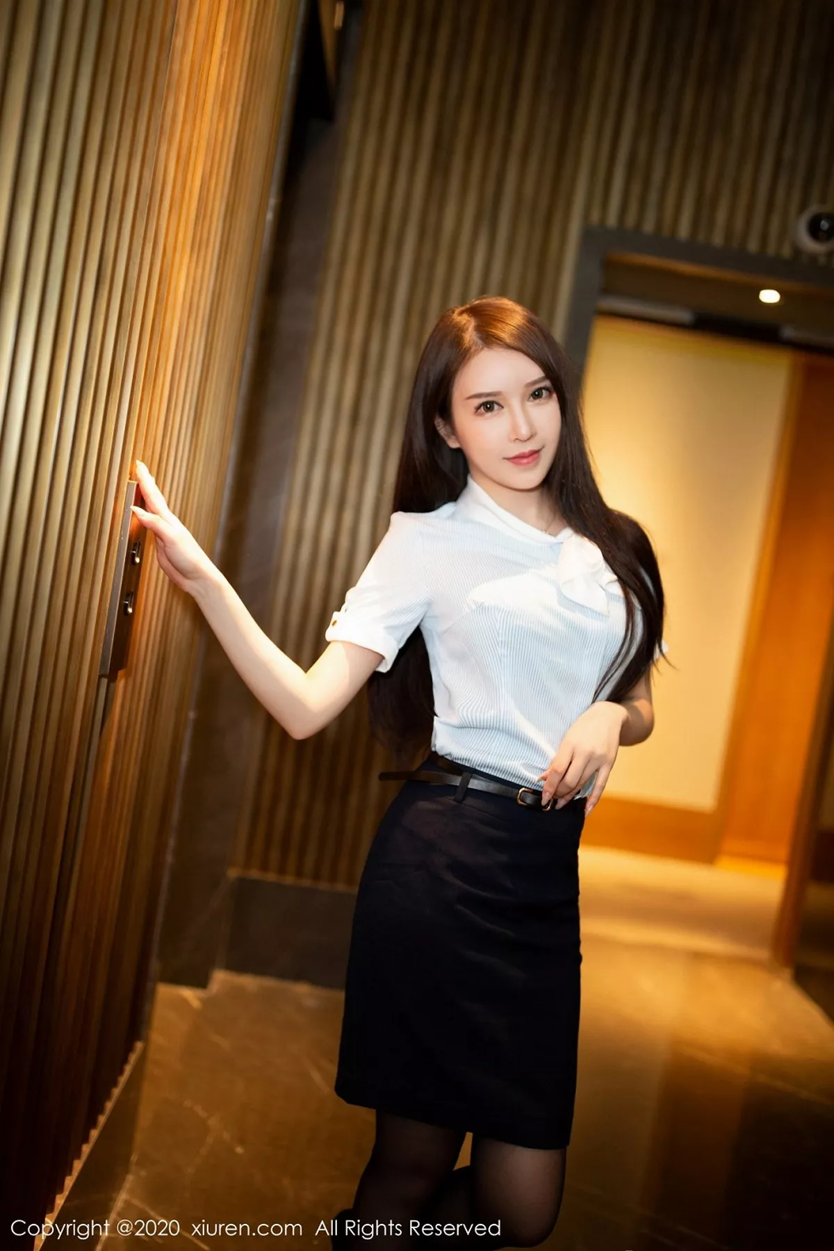 [XiuRen秀人网] 2020.11.24 No.2819 玉兔miki [60P] NO.8