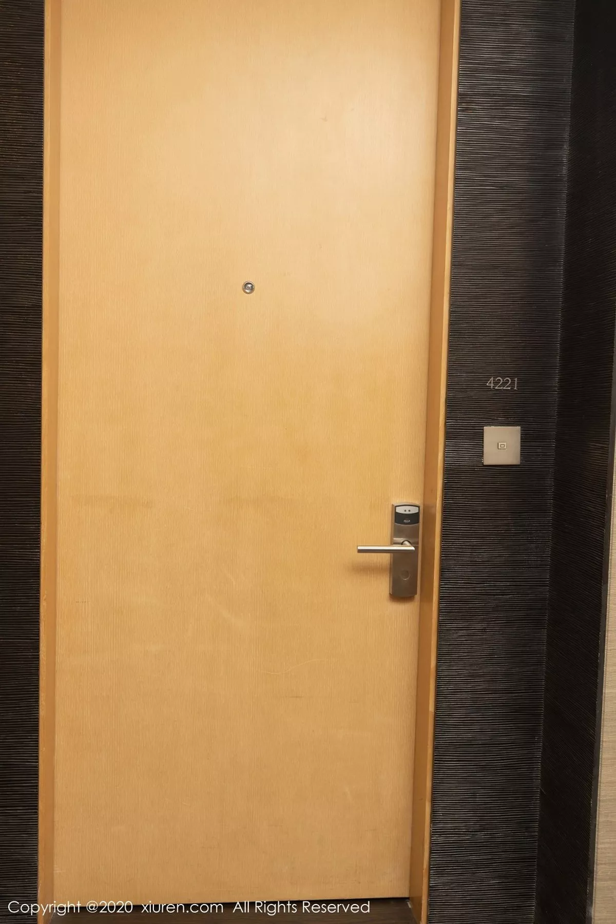 [XiuRen秀人网] 2020.12.04 No.2860 陈小喵 [80P] NO.1