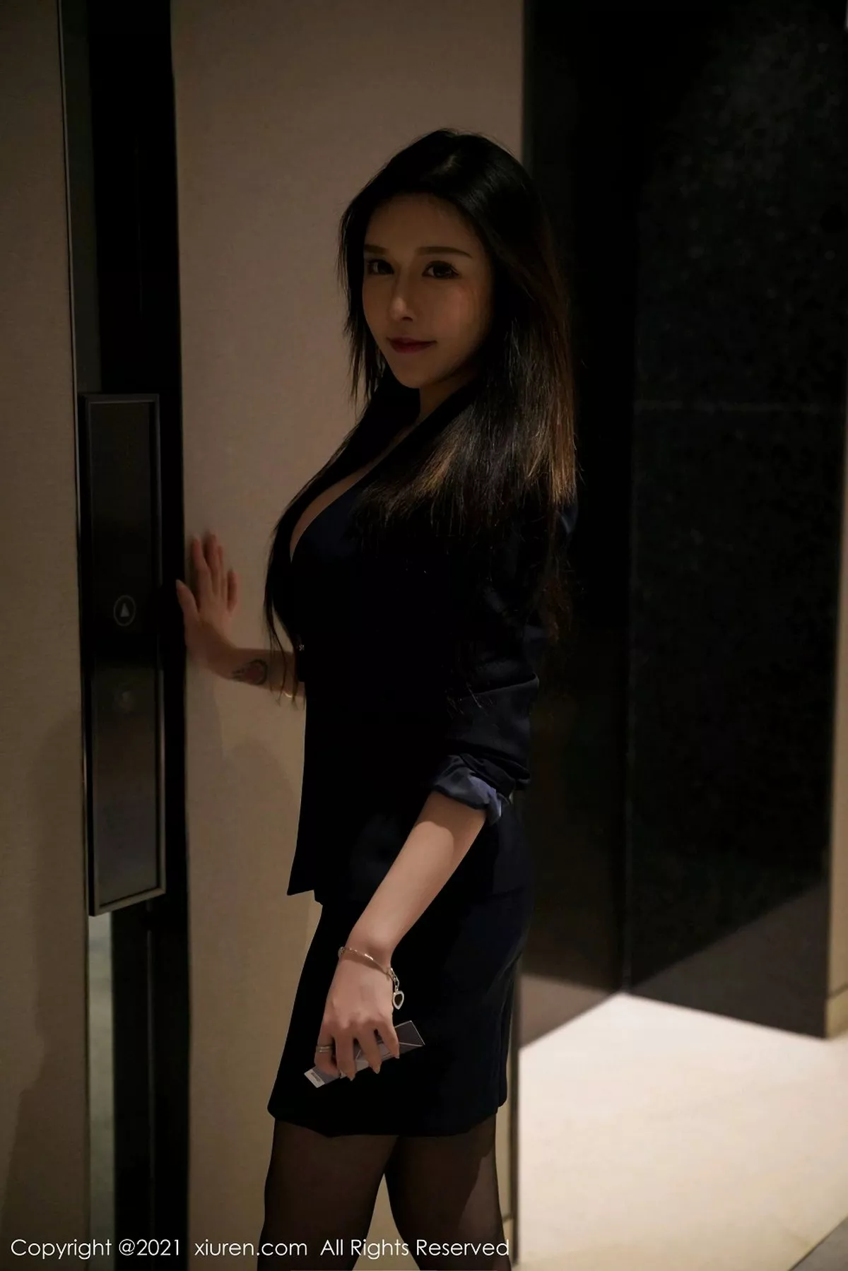 [XiuRen秀人网] 2021.01.26 No.3043 玉兔miki [80P] NO.11