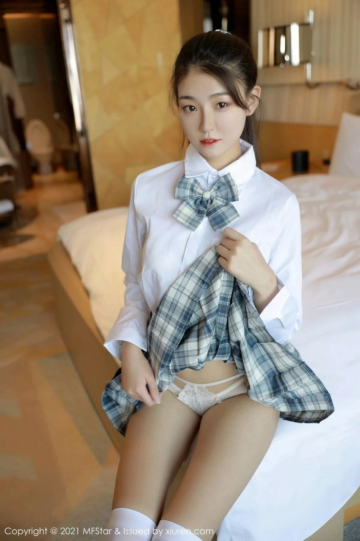 [MFStar模范学院] 2021.01.27 VOL.448 Laura苏雨彤 [40P] NO.7