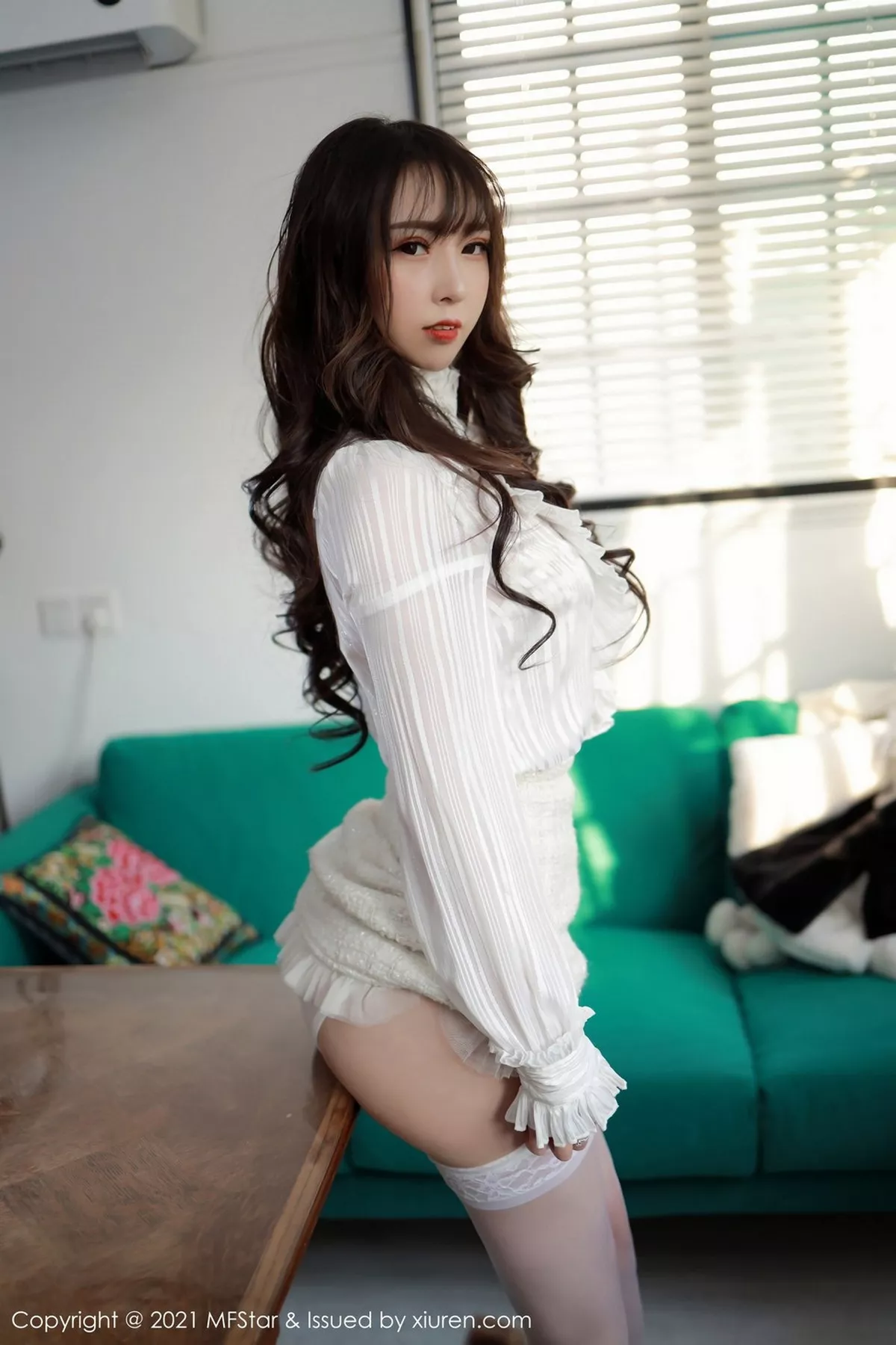 [MFStar模范学院] 2021.01.19 VOL.442 小波多 [49P] NO.10