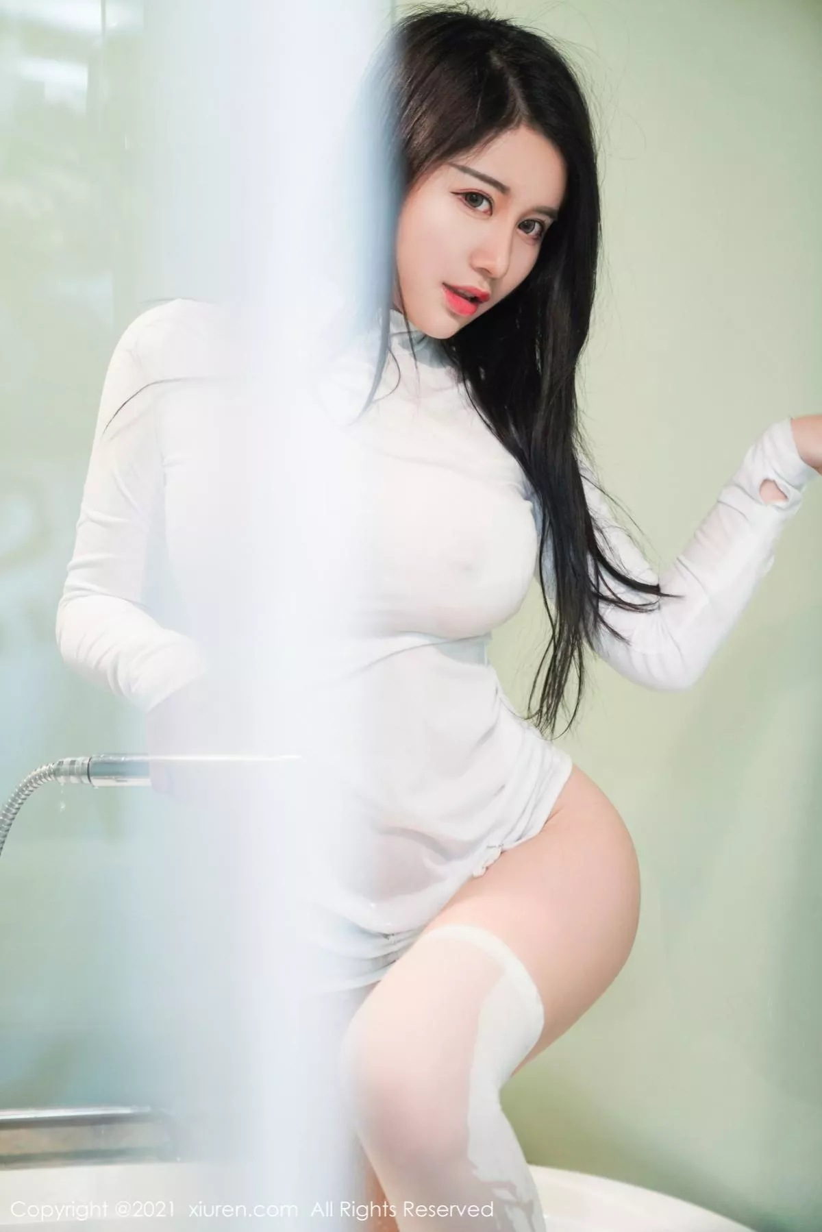 [XiuRen秀人网] 2021.03.04 No.3162 美七Mia 吊袜 [75P] NO.1