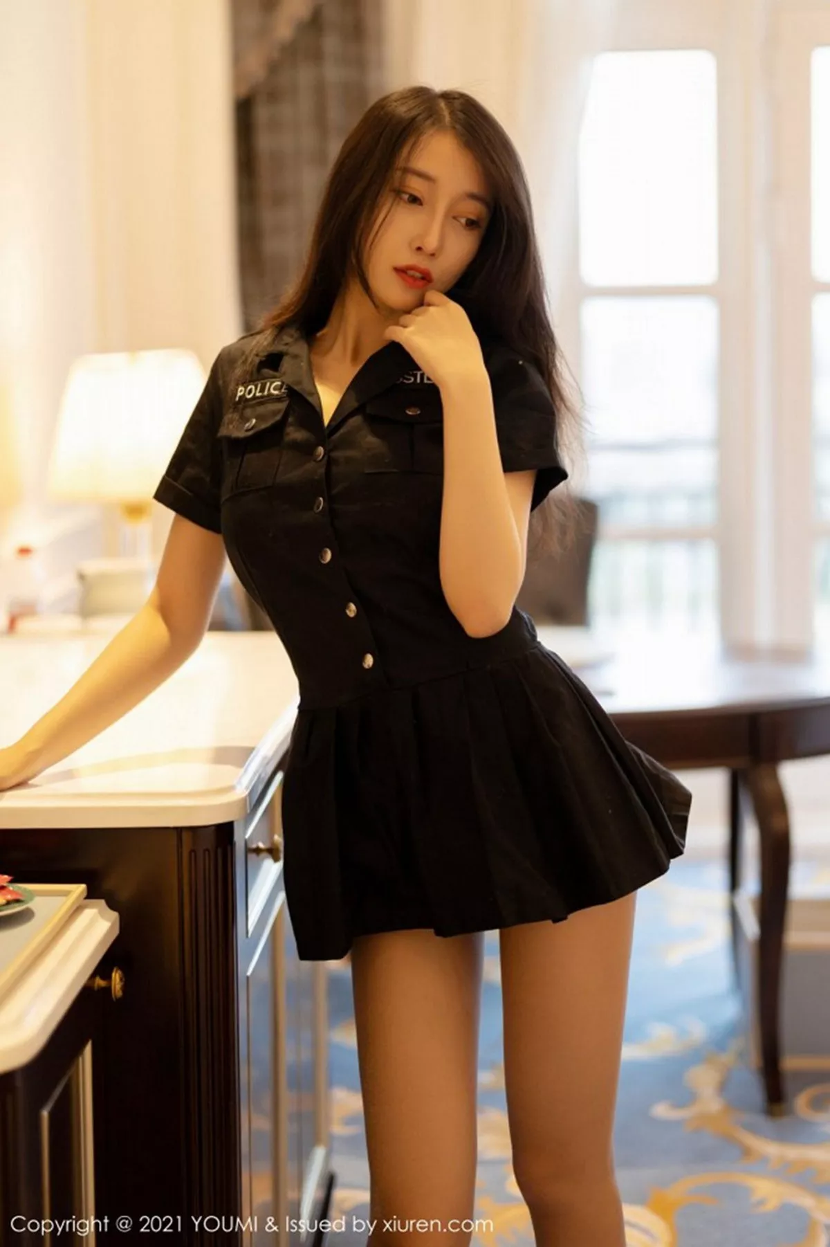 [YOUMI尤蜜荟] 2021.02.20 VOL.604 玥儿玥er 制服美腿 [68P] NO.5