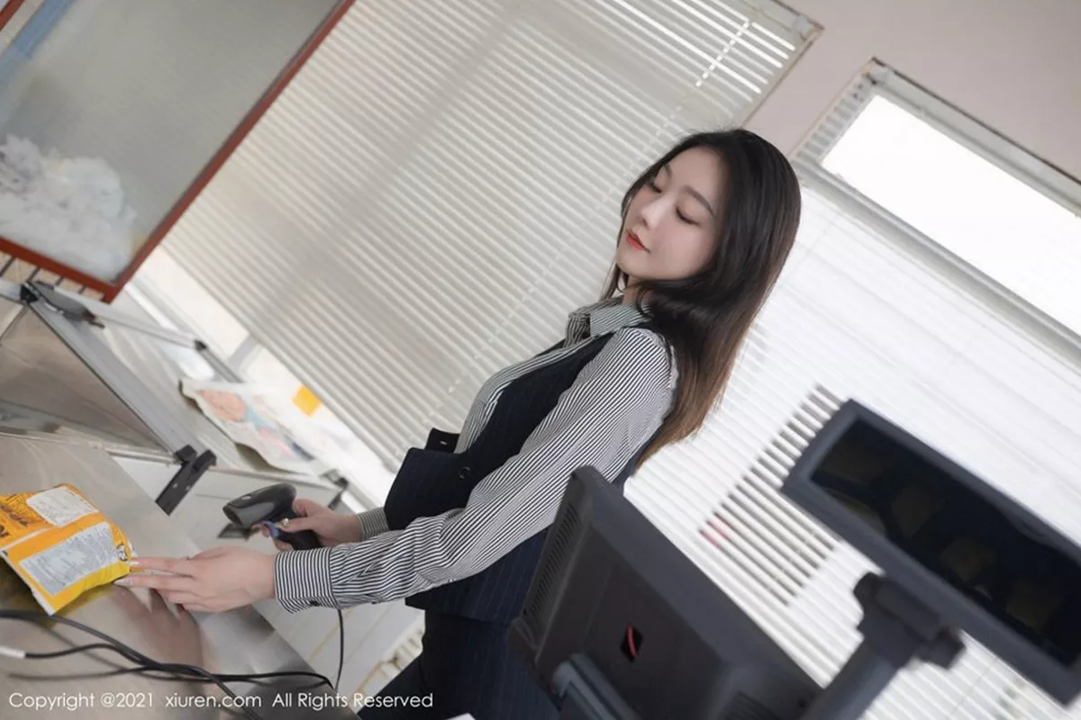 [XiuRen秀人网] 2021.02.22 No.3123 安然Maleah 制服 黑丝 [75P] NO.10