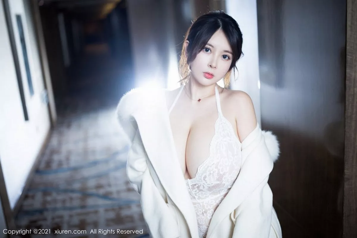 [XiuRen秀人网] 2021.02.22 No.3121 奶油妹妹 童颜巨乳 [45P] NO.7