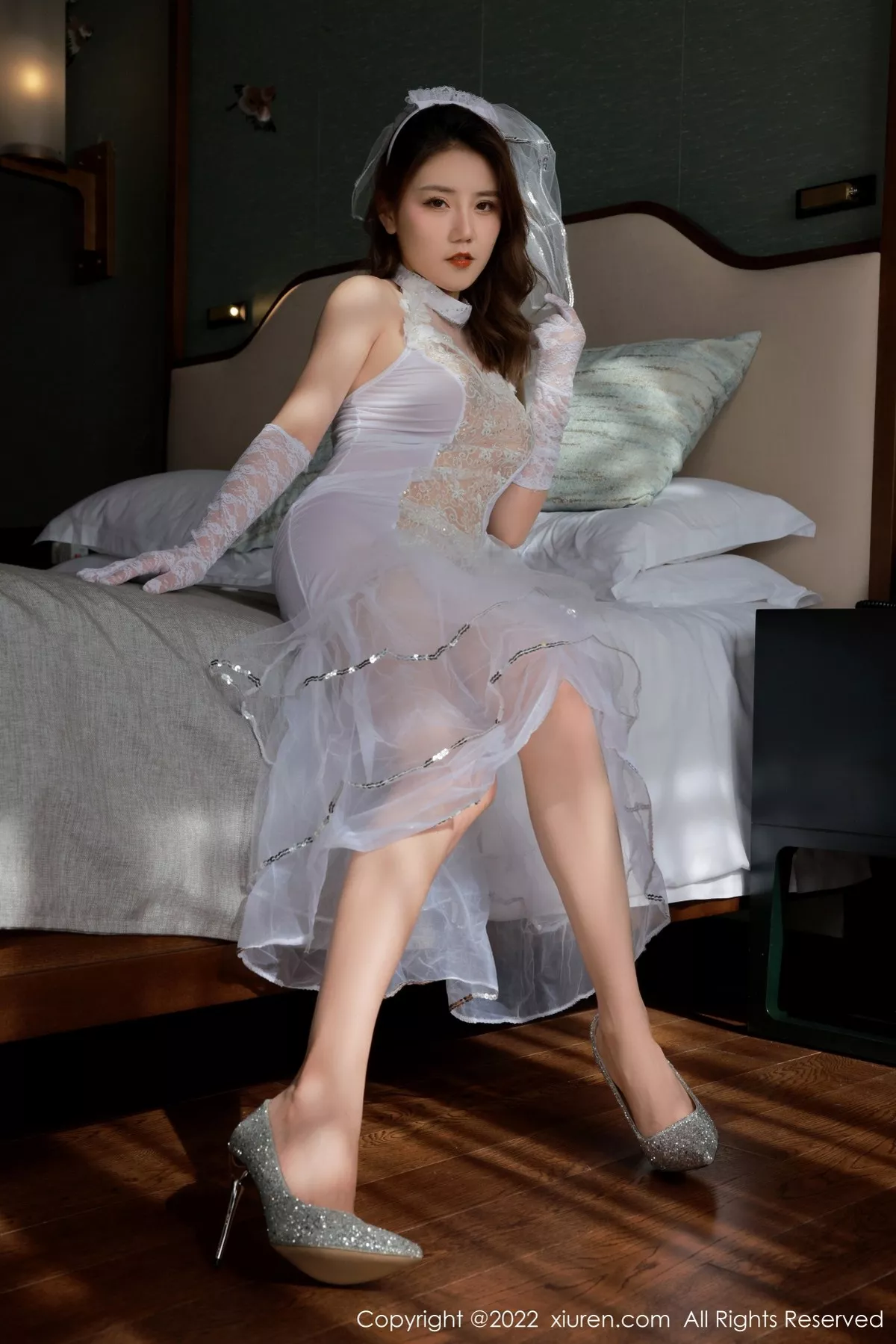 [XiuRen秀人网] 2022.07.08 No.5247 Sugar糖酒酒 轻透婚纱 [57P] NO.5