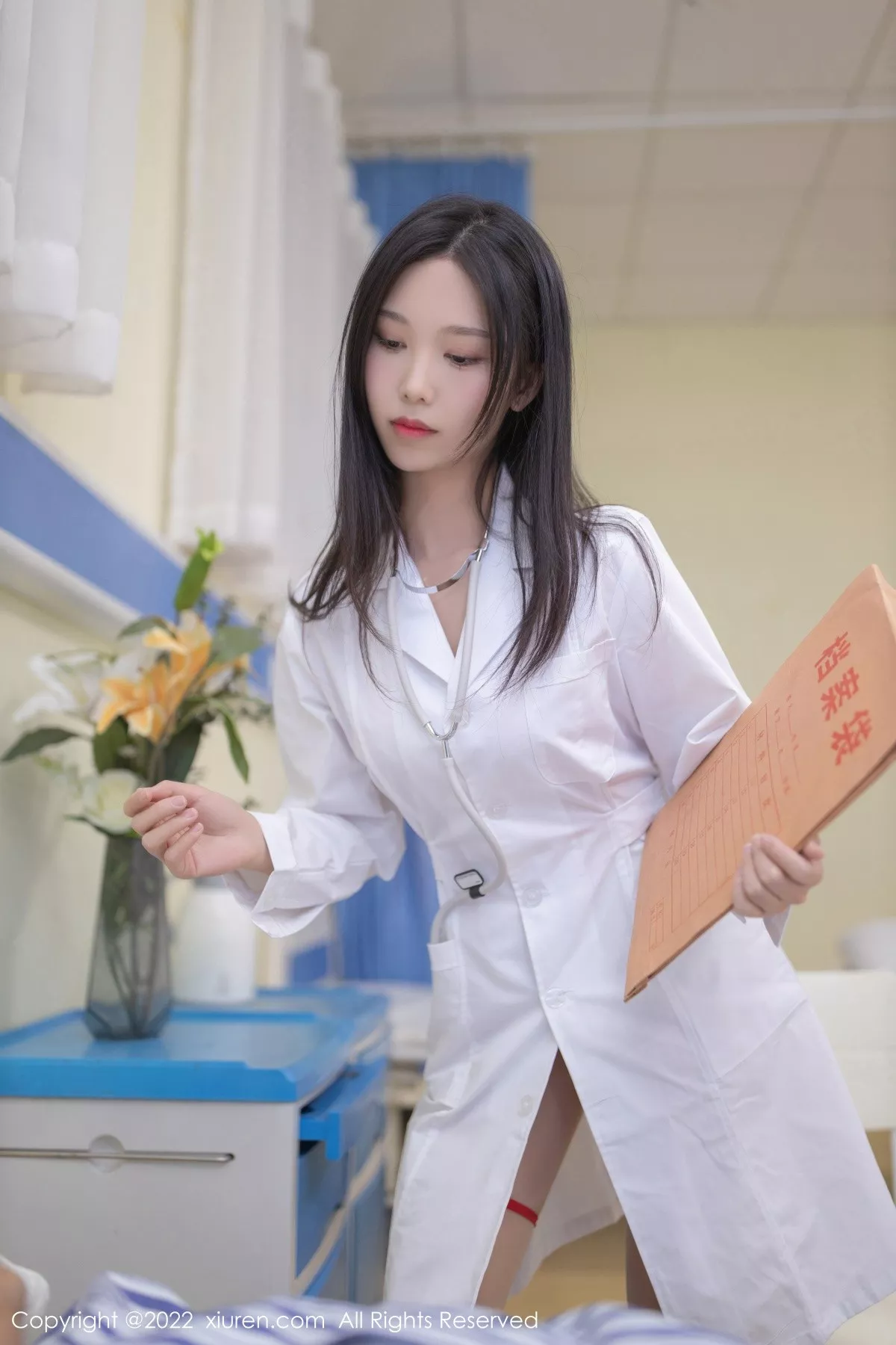 [XiuRen秀人网] 2022.07.13 No.5267 利世 护士服美腿 [74P] NO.4