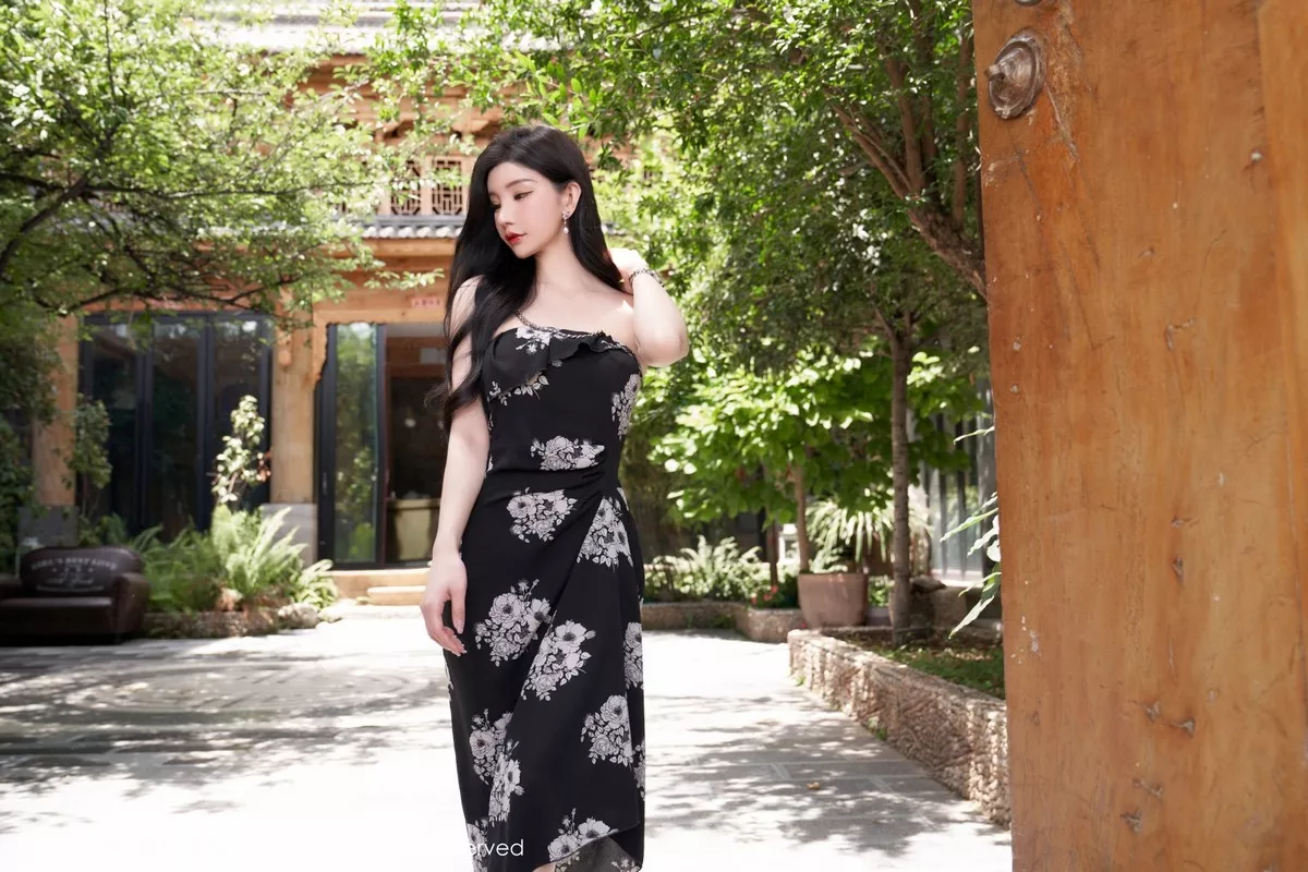 [XiuRen秀人网] 2022.07.20 No.5307 周于希Sally 重庆-西双版纳旅拍 [90P] NO.11