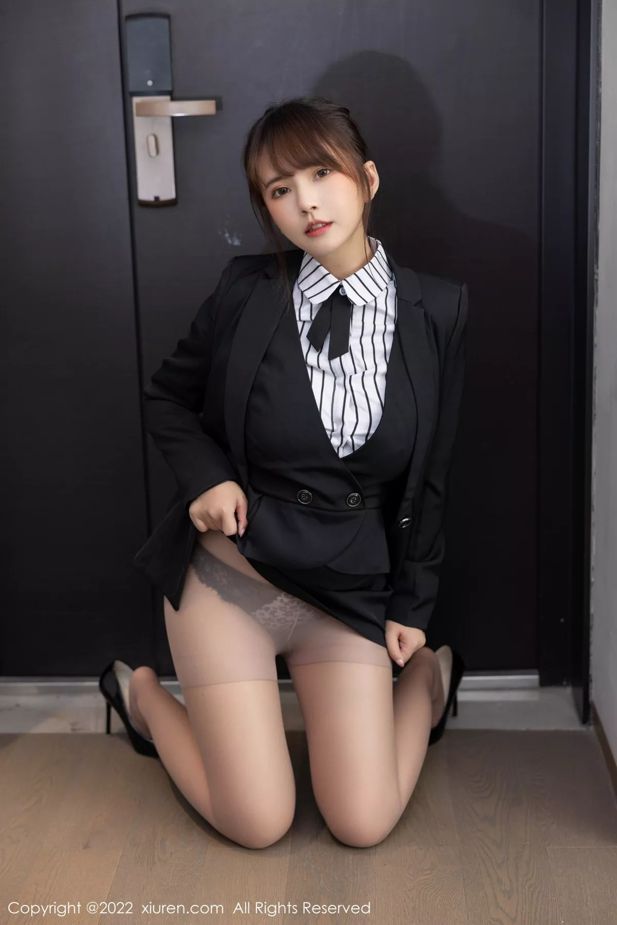 [XiuRen秀人网] 2022.07.21 No.5313 张思允Nice 丝袜美臀 [57P] NO.6