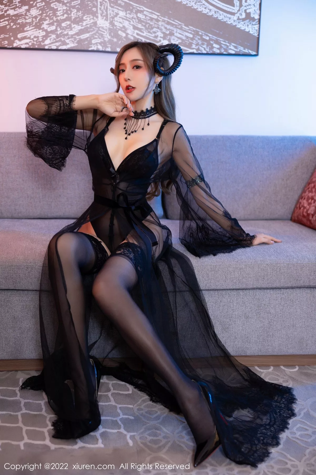 [XiuRen秀人网] 2022.08.05 No.5396 王馨瑶yanni 黑丝美腿 [82P] NO.12