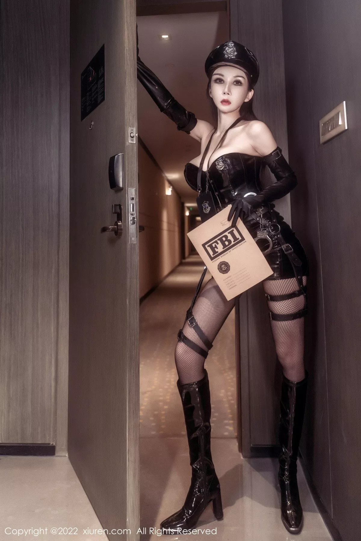 [XiuRen秀人网] 2022.08.09 No.5405 陈怡曼 新人美腿 [64P] NO.10