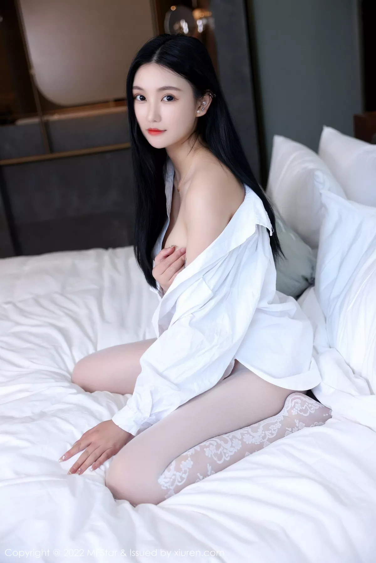 [MFStar模范学院] 2022.08.16 VOL.565 小米XM 丝袜美腿 [61P] NO.9