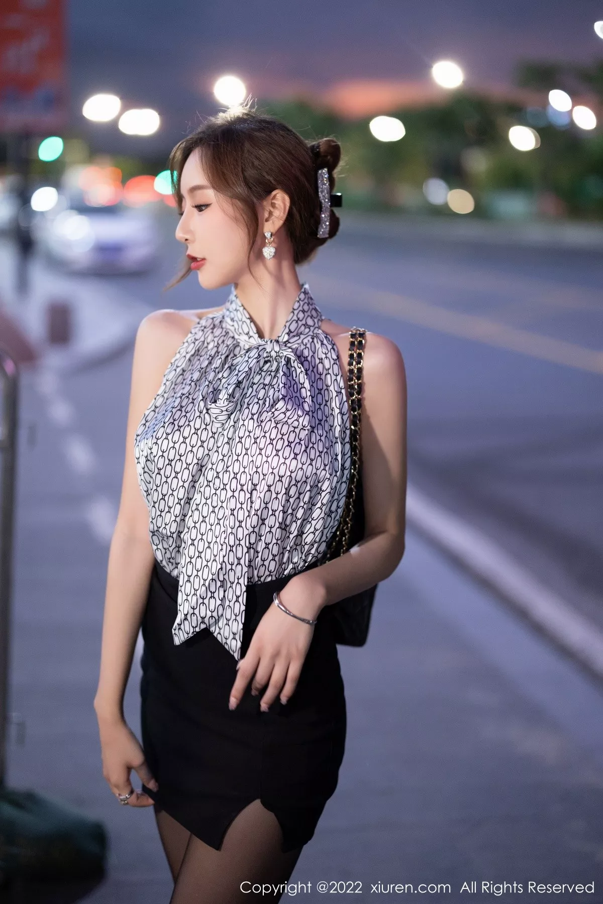 [XiuRen秀人网] 2022.07.22 No.5325 王馨瑶yanni 黑丝美腿 [78P] NO.8