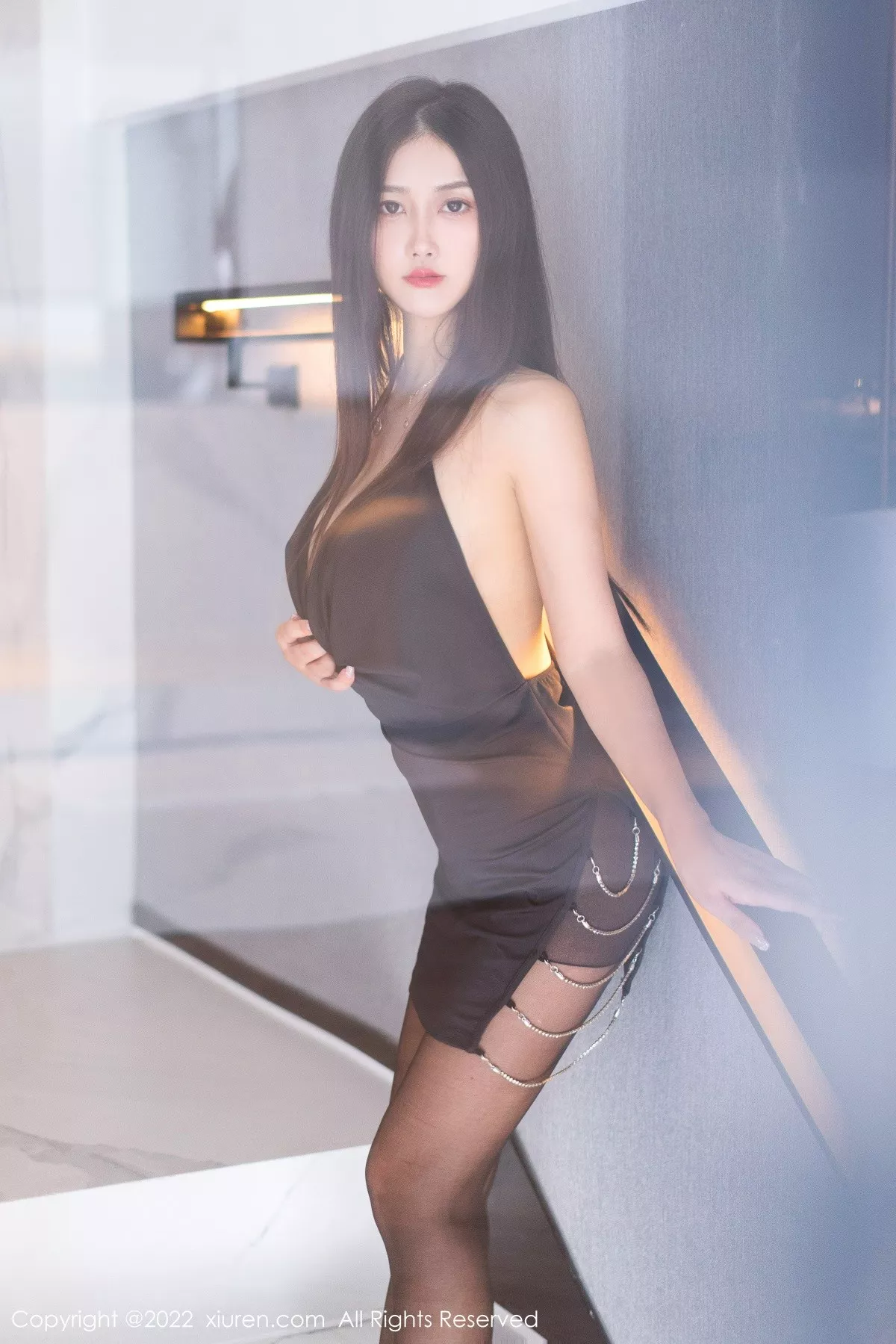 [XiuRen秀人网] 2022.08.17 No.5449 laura阿姣 黑丝美腿 [60P] NO.5