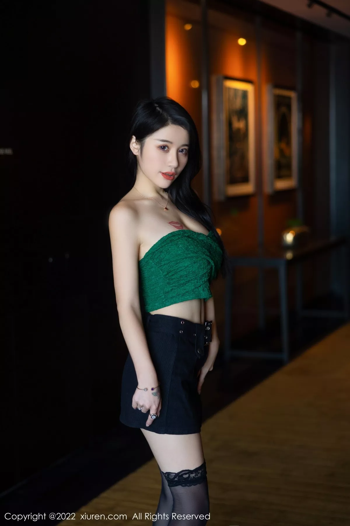 [XiuRen秀人网] 2022.08.18 No.5455 美七Mia 西双版纳旅拍 [75P] NO.5