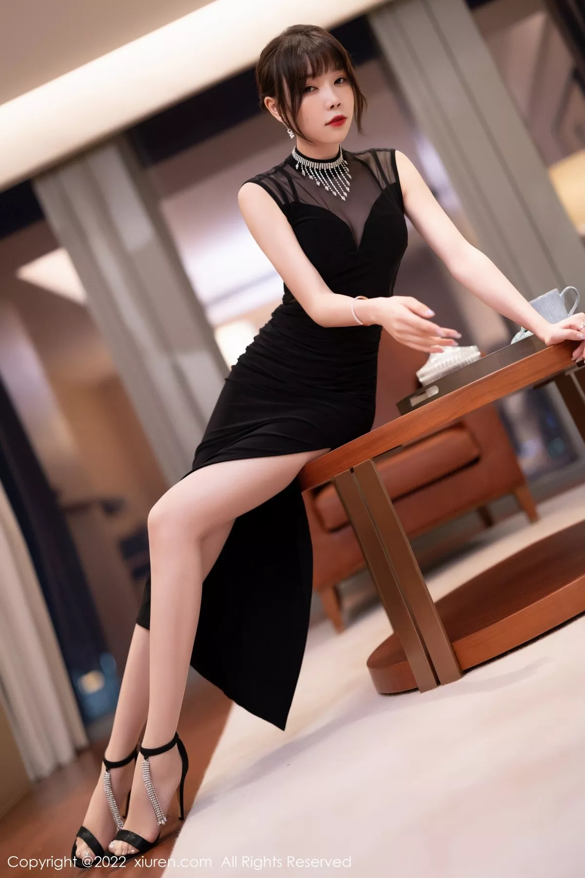 [XiuRen秀人网] 2022.08.18 No.5460 徐莉芝Booty 丝袜美腿 [80P] NO.8