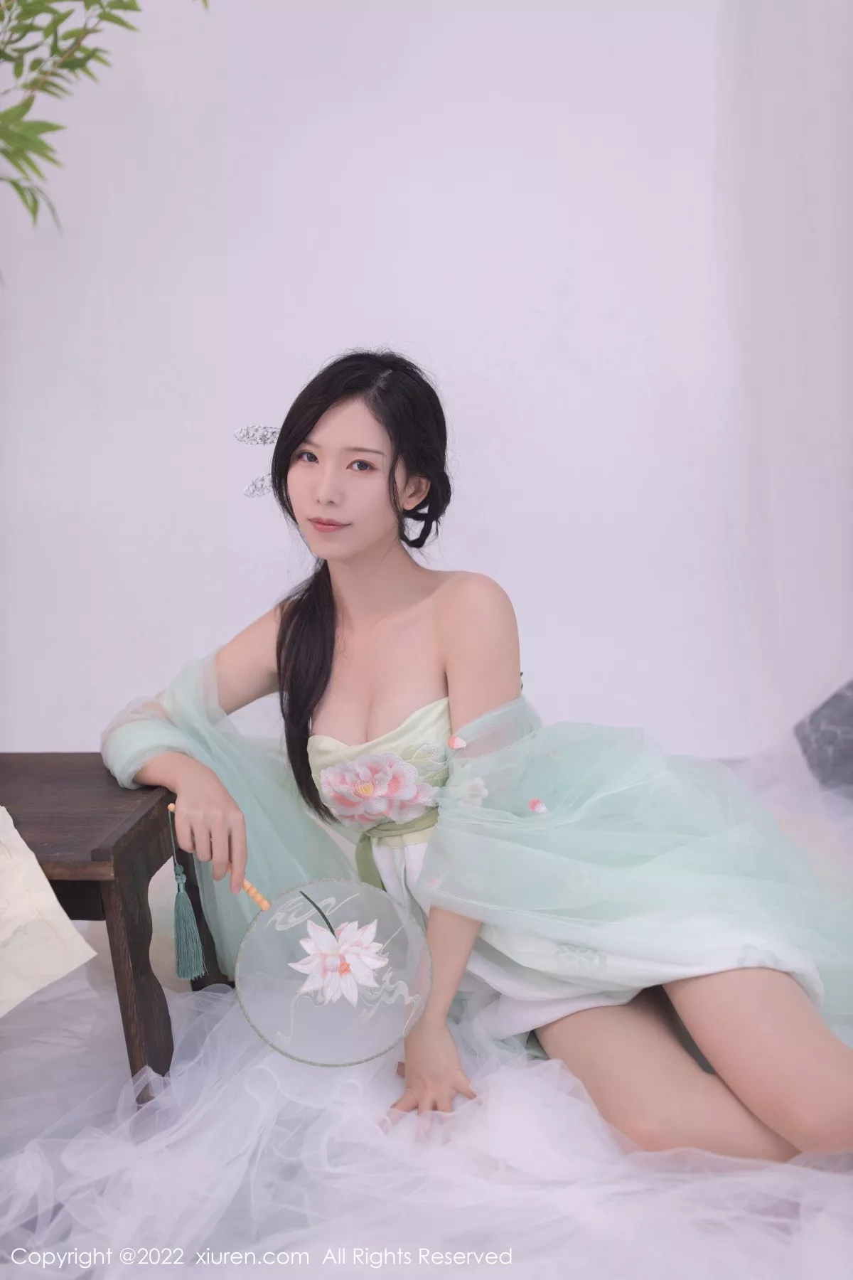 [XiuRen秀人网] 2022.07.27 No.5345 利世 古装美腿 [72P] NO.8