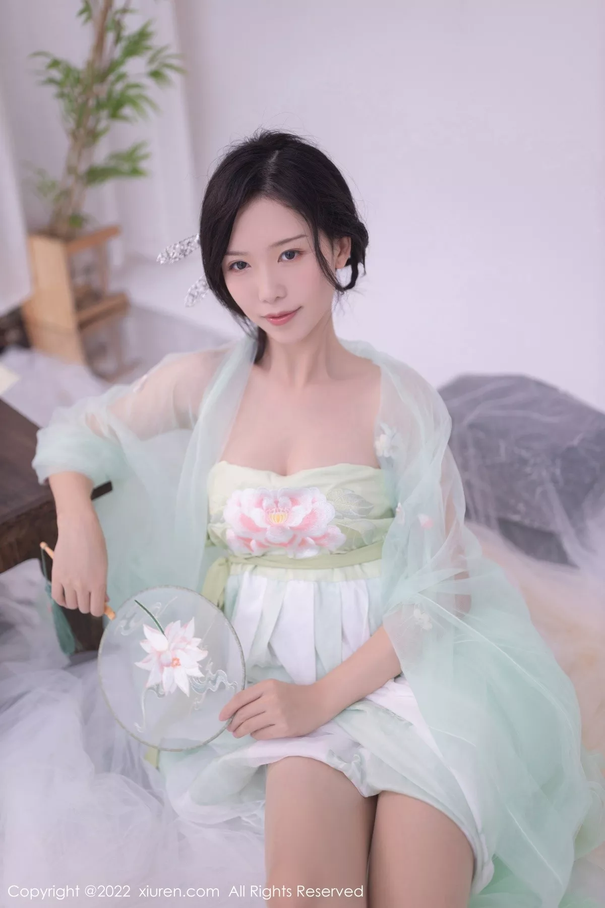 [XiuRen秀人网] 2022.07.27 No.5345 利世 古装美腿 [72P] NO.6