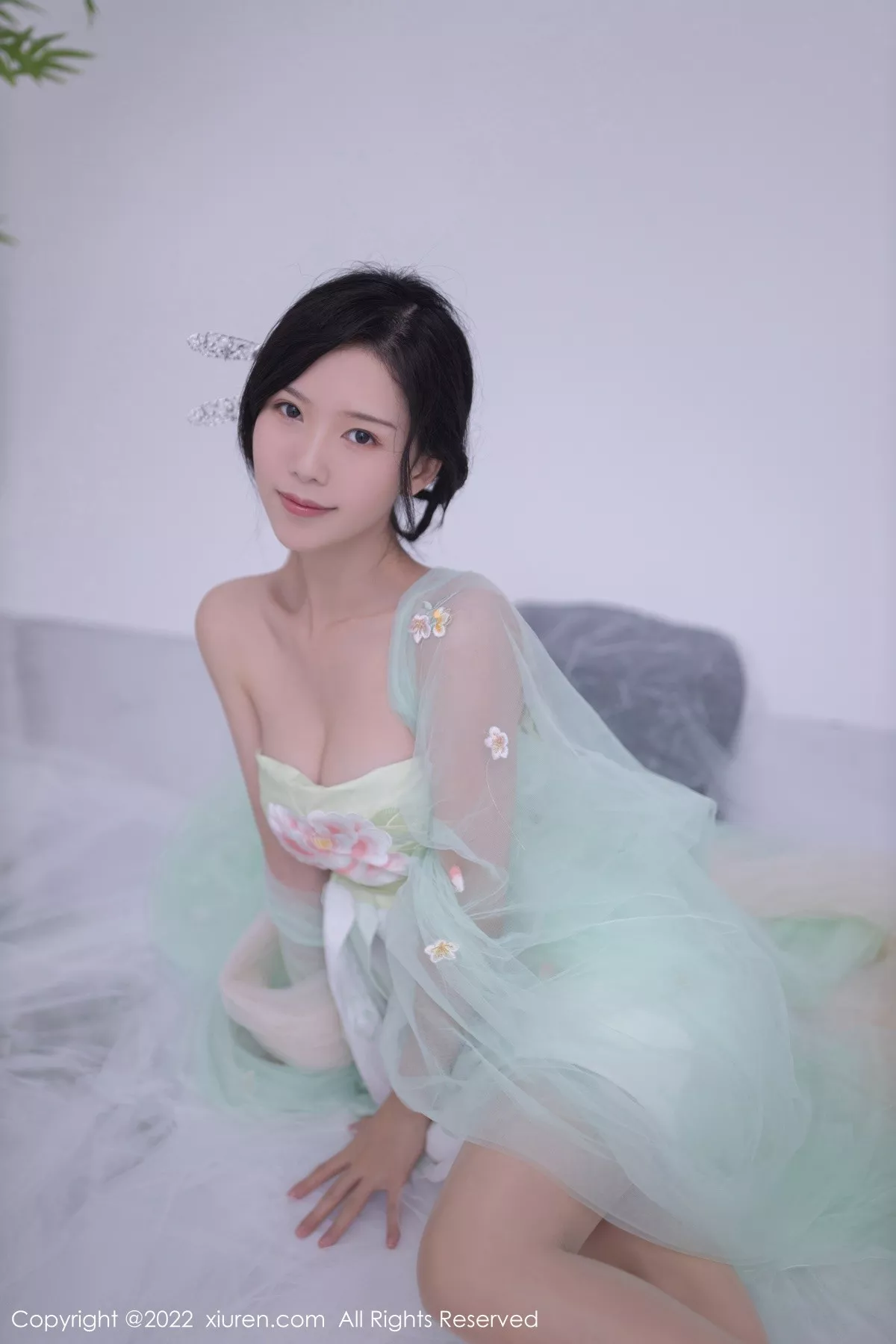 [XiuRen秀人网] 2022.07.27 No.5345 利世 古装美腿 [72P] NO.4