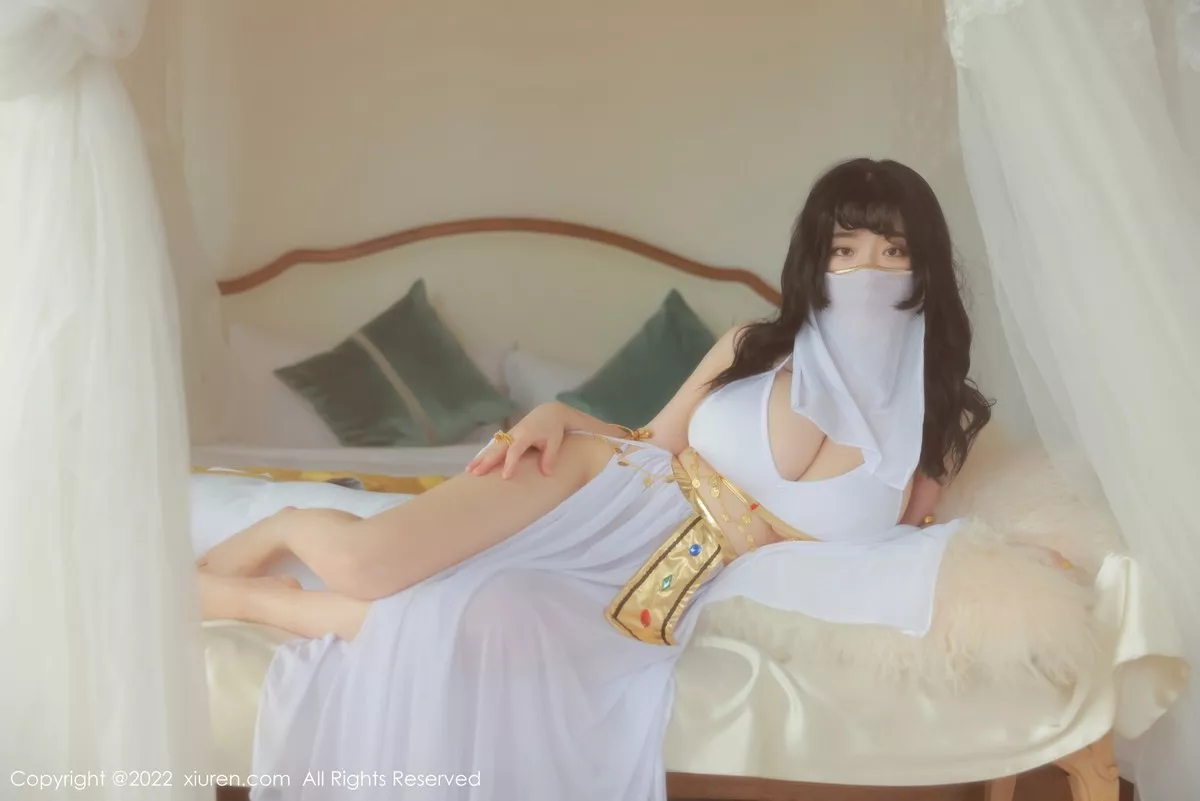 [XiuRen秀人网] 2022.07.27 No.5341 奶酥36E 美臀丰腴 [51P] NO.1