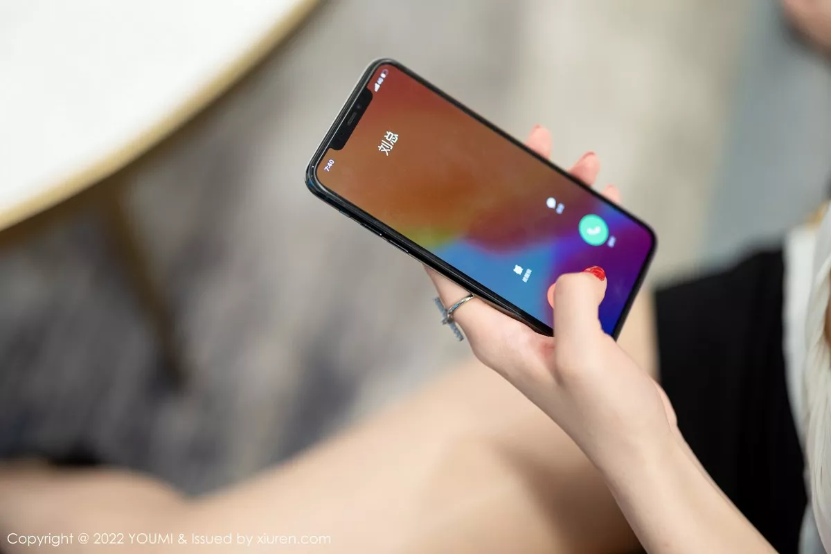 [YOUMI尤蜜荟] 2022.08.19 VOL.832 奶瓶土肥圆矮挫丑黑穷 丝袜美臀 [99P] NO.1