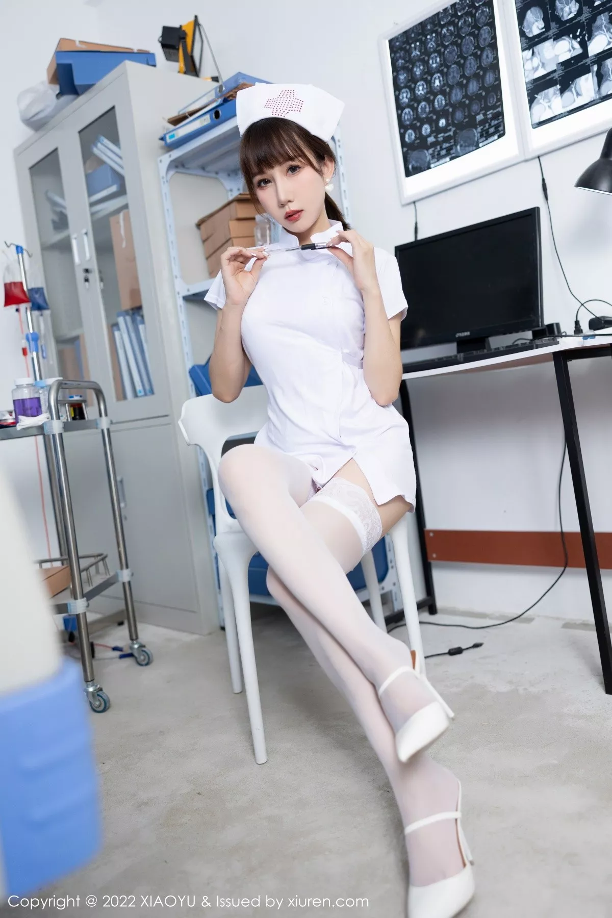 [XIAOYU语画界] 2022.08.30 VOL.853 波巧酱 护士制服 [82P] NO.11