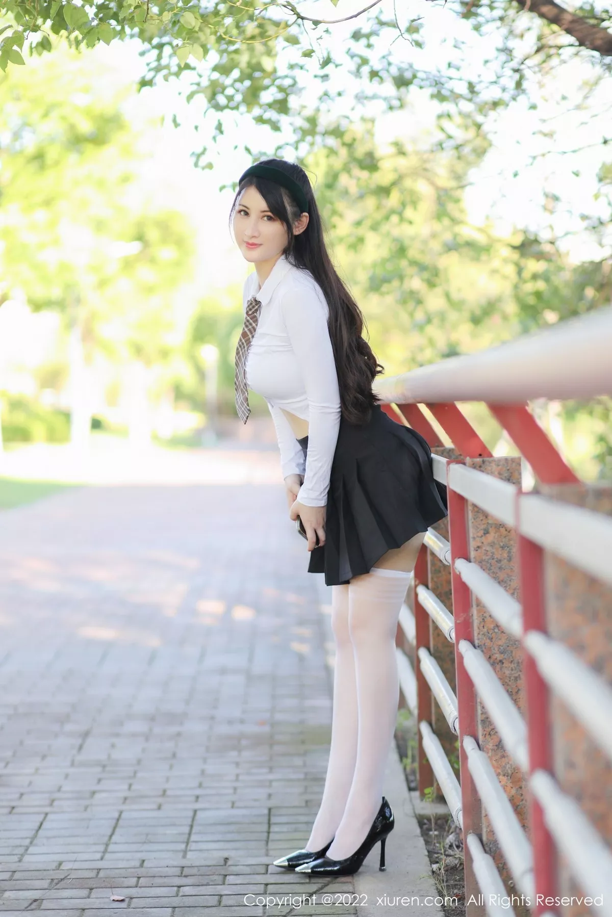 [XiuRen秀人网] 2022.08.30 No.5512 诗诗kiki 惹火身段 [58P] NO.1