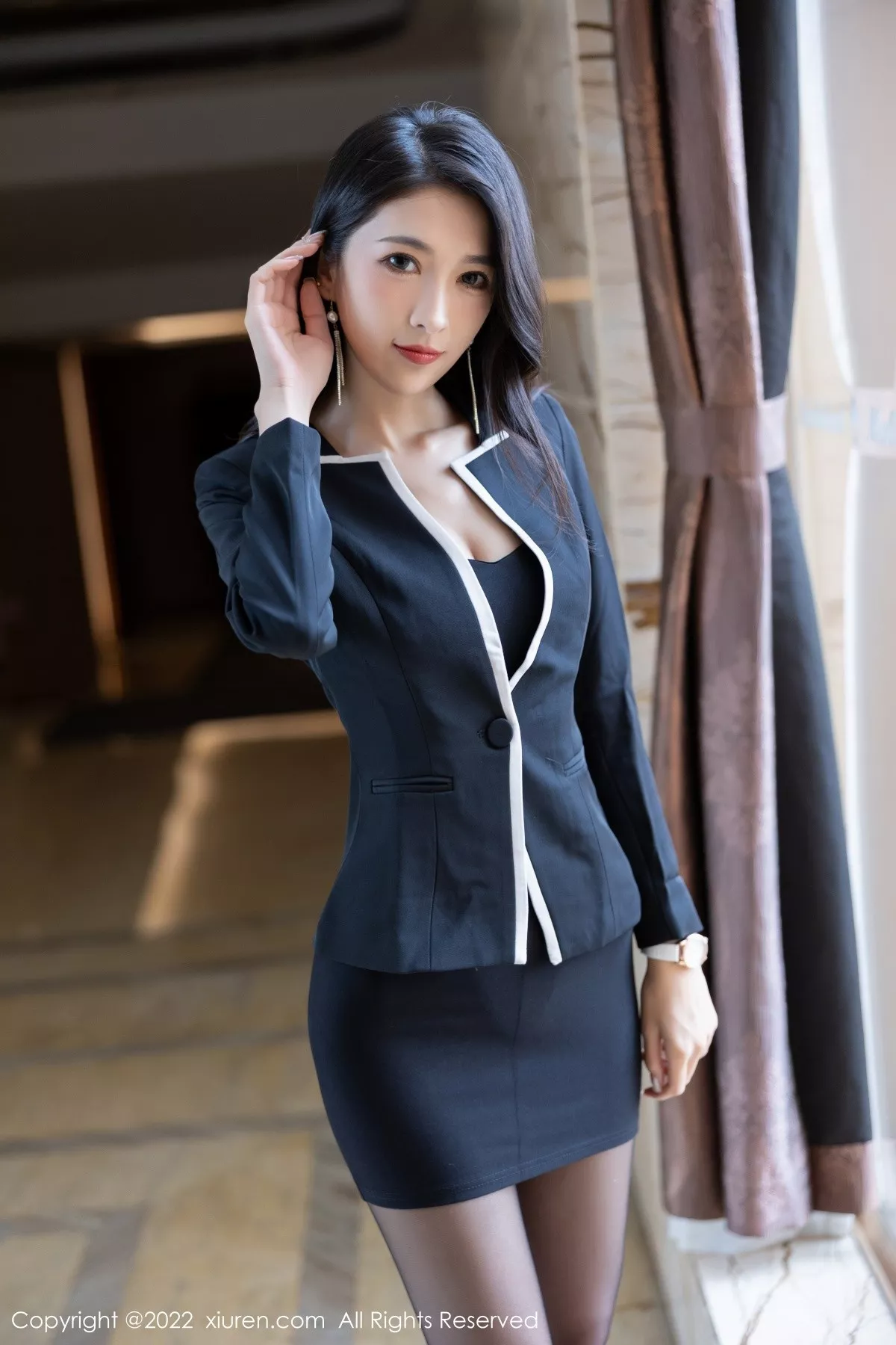 [XiuRen秀人网] 2022.08.22 No.5473 林乐一 黑丝美腿 [84P] NO.5