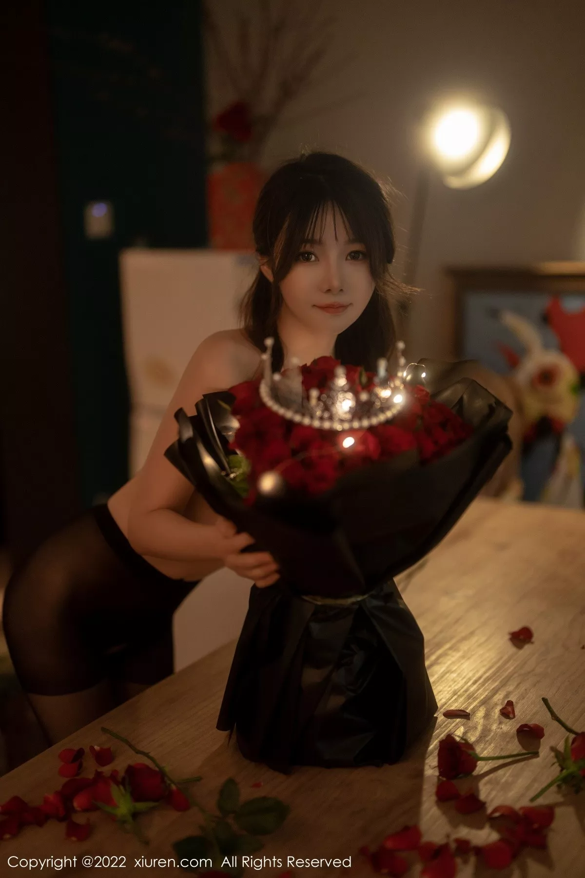 [XiuRen秀人网] 2022.09.07 No.5552 婠婠么 黑丝美腿 [74P] NO.1