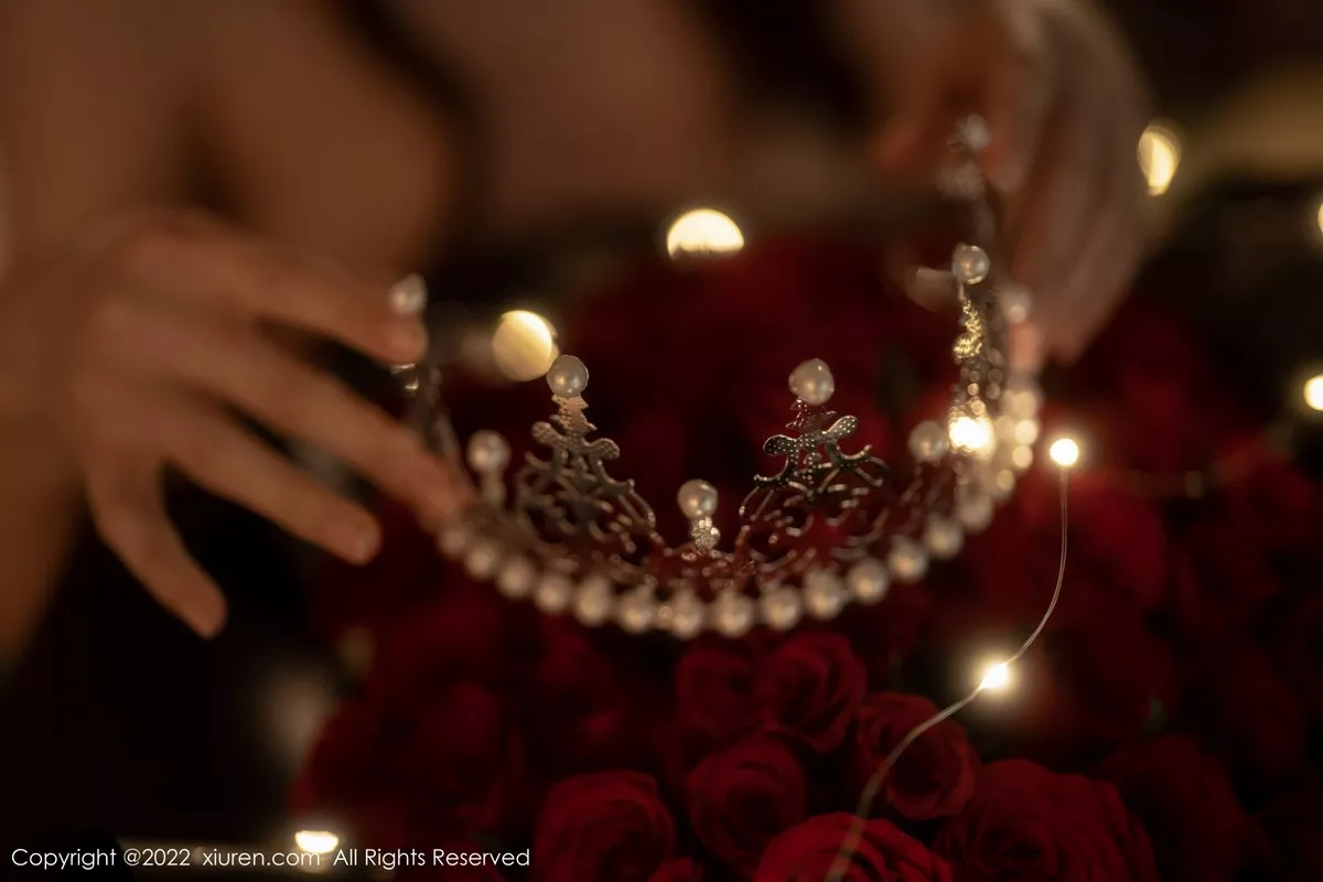 [XiuRen秀人网] 2022.09.07 No.5552 婠婠么 黑丝美腿 [74P] NO.10